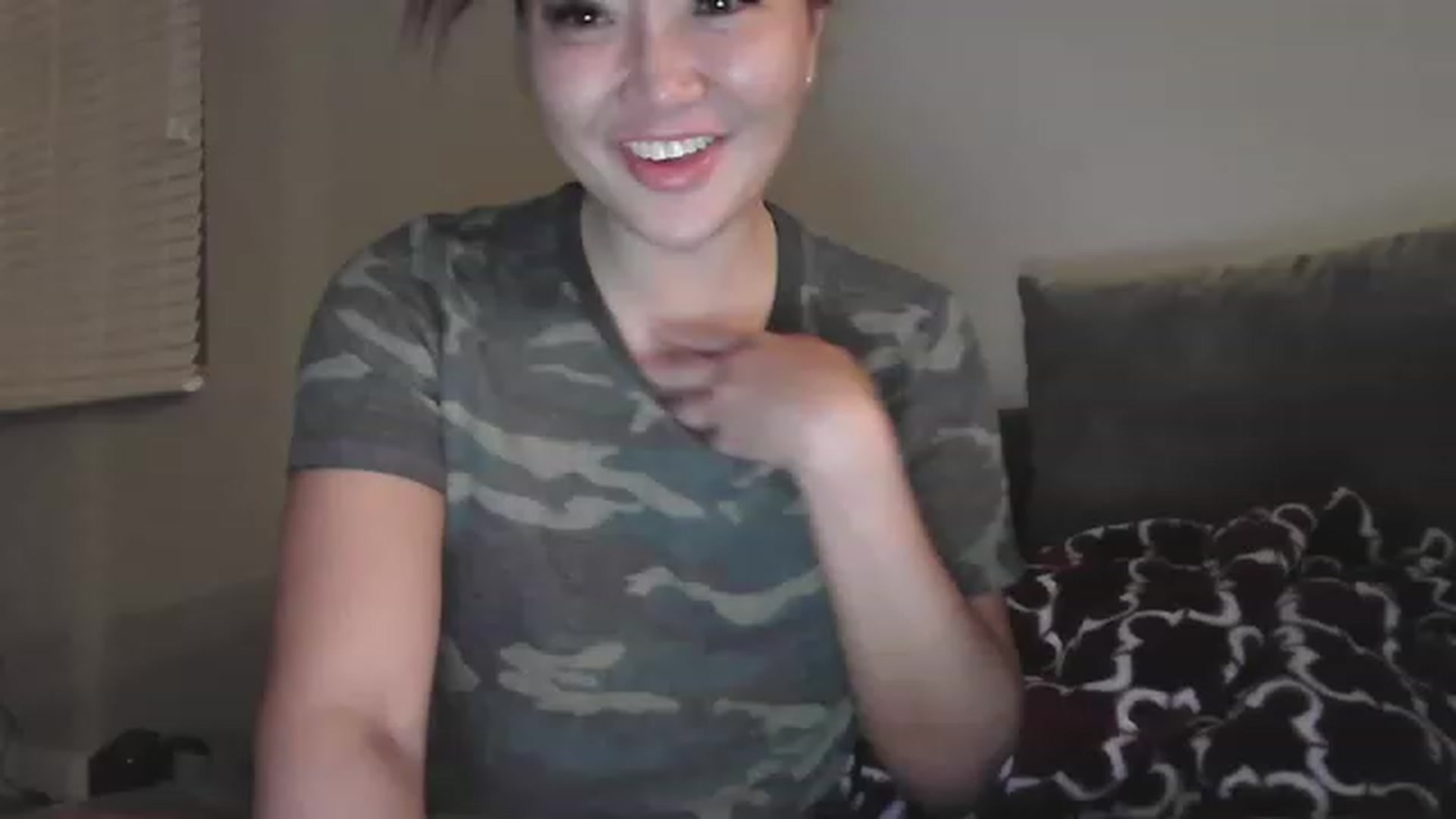 Gallery image thumbnail from MissJaeLee's myfreecams stream on, 03/21/2023, 04:01 image 3 of 20