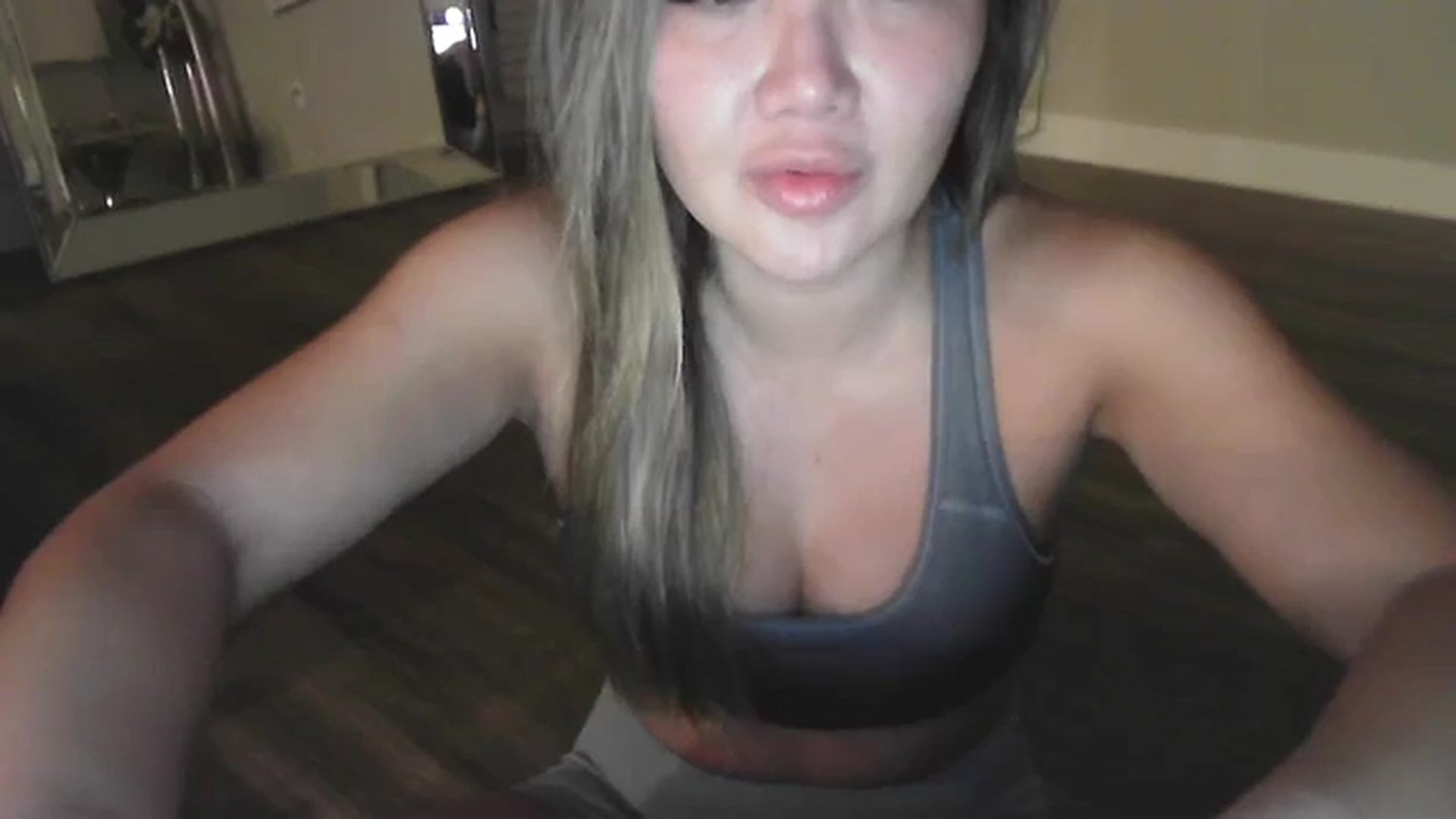 Gallery image thumbnail from MissJaeLee's myfreecams stream on, 05/03/2023, 04:32 image 13 of 20