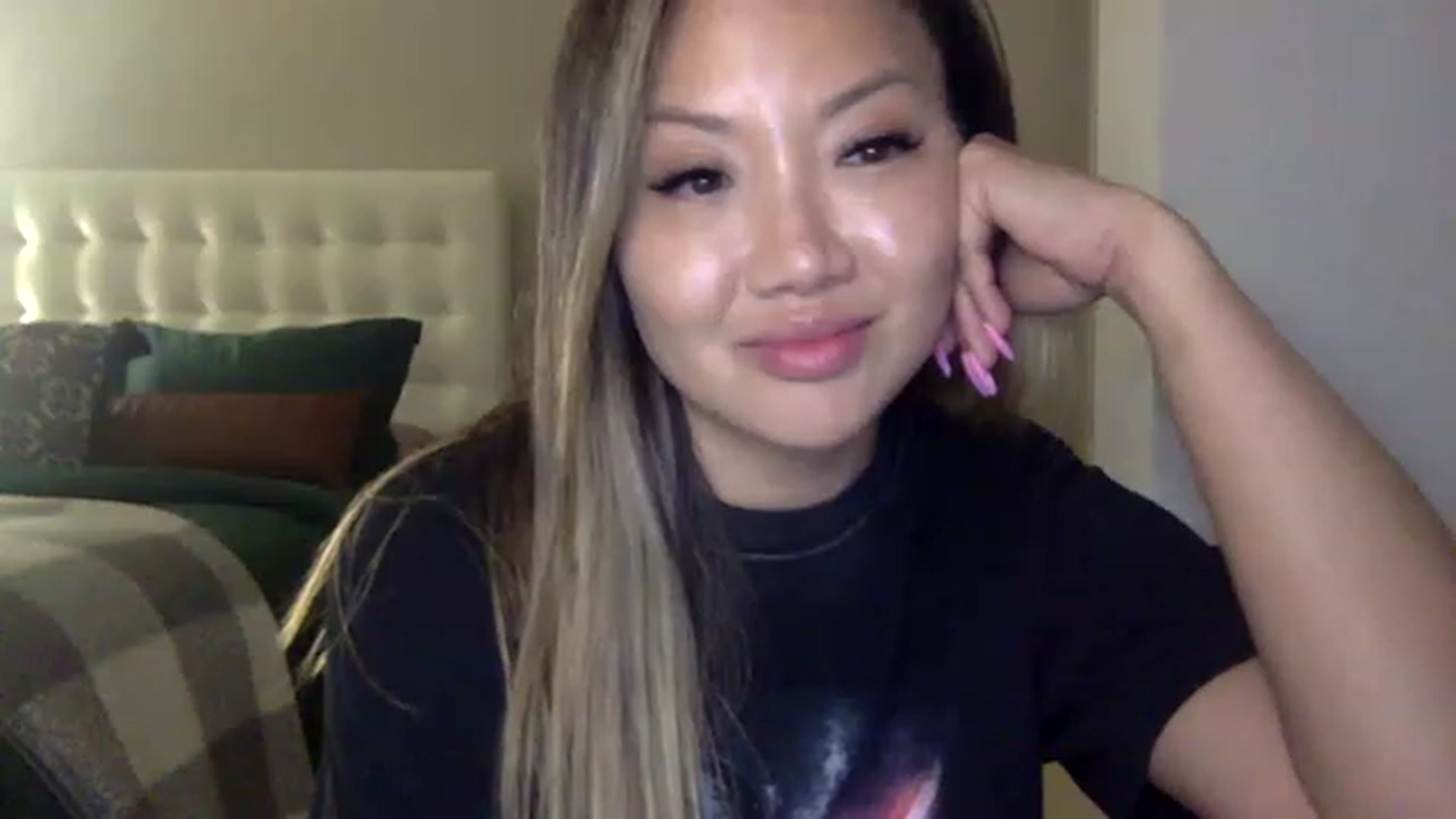 Gallery image thumbnail from MissJaeLee's myfreecams stream on, 05/25/2023, 04:17 image 3 of 20