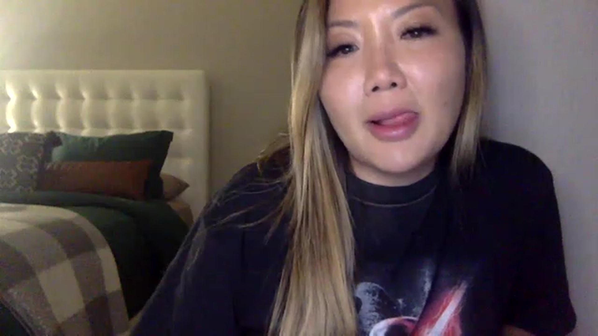 Gallery image thumbnail from MissJaeLee's myfreecams stream on, 05/25/2023, 04:17 image 9 of 20