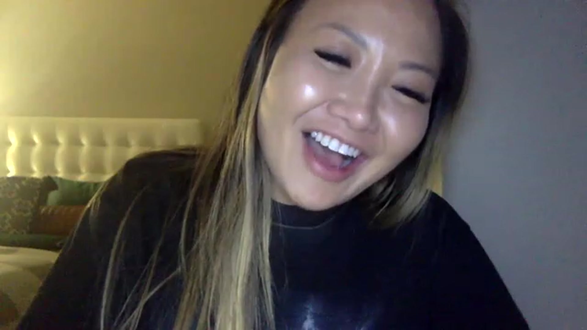 Gallery image thumbnail from MissJaeLee's myfreecams stream on, 05/25/2023, 04:17 image 17 of 20