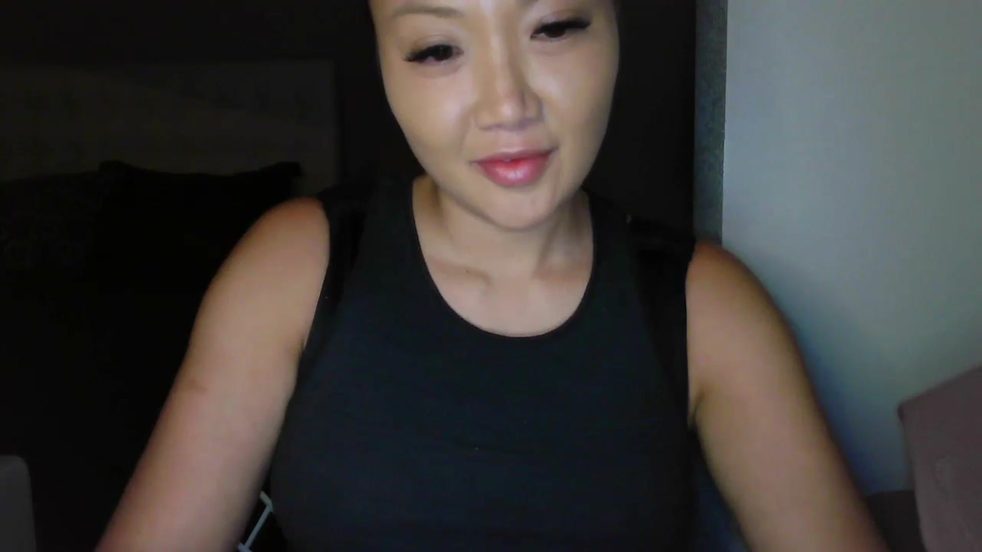 Gallery image thumbnail from MissJaeLee's myfreecams stream on, 05/31/2023, 03:28 image 15 of 20