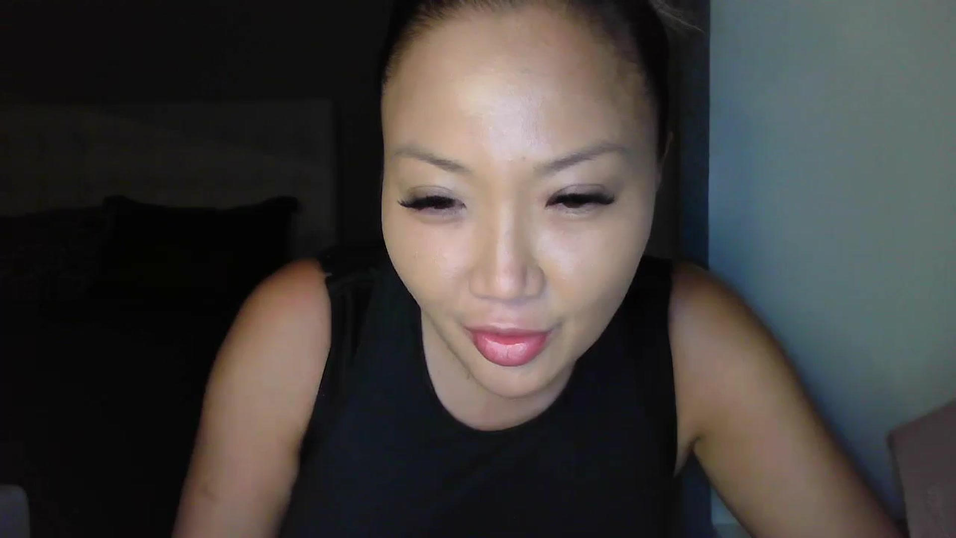 Gallery image thumbnail from MissJaeLee's myfreecams stream on, 05/31/2023, 03:28 image 8 of 20