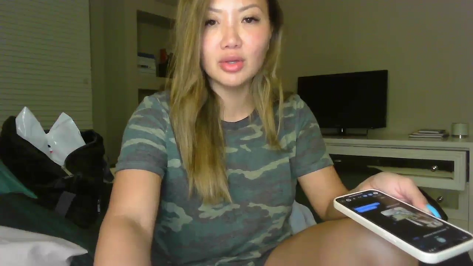Gallery image thumbnail from MissJaeLee's myfreecams stream on, 06/10/2023, 04:43 image 19 of 20