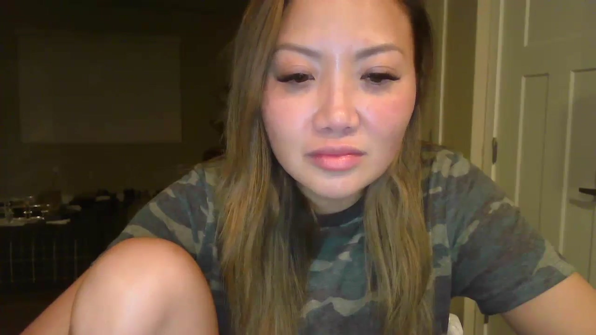 Gallery image thumbnail from MissJaeLee's myfreecams stream on, 06/10/2023, 04:43 image 3 of 20