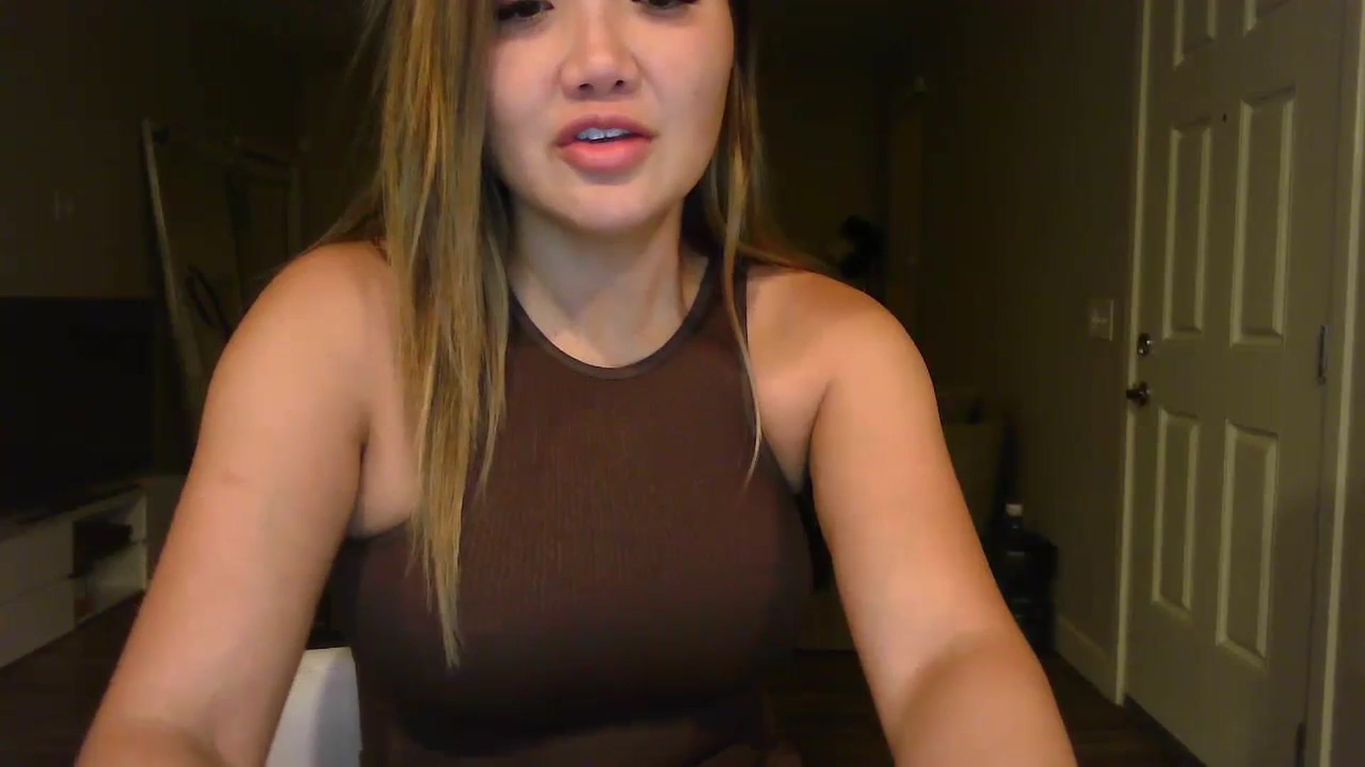 Gallery image thumbnail from MissJaeLee's myfreecams stream on, 06/23/2023, 05:12 image 9 of 20
