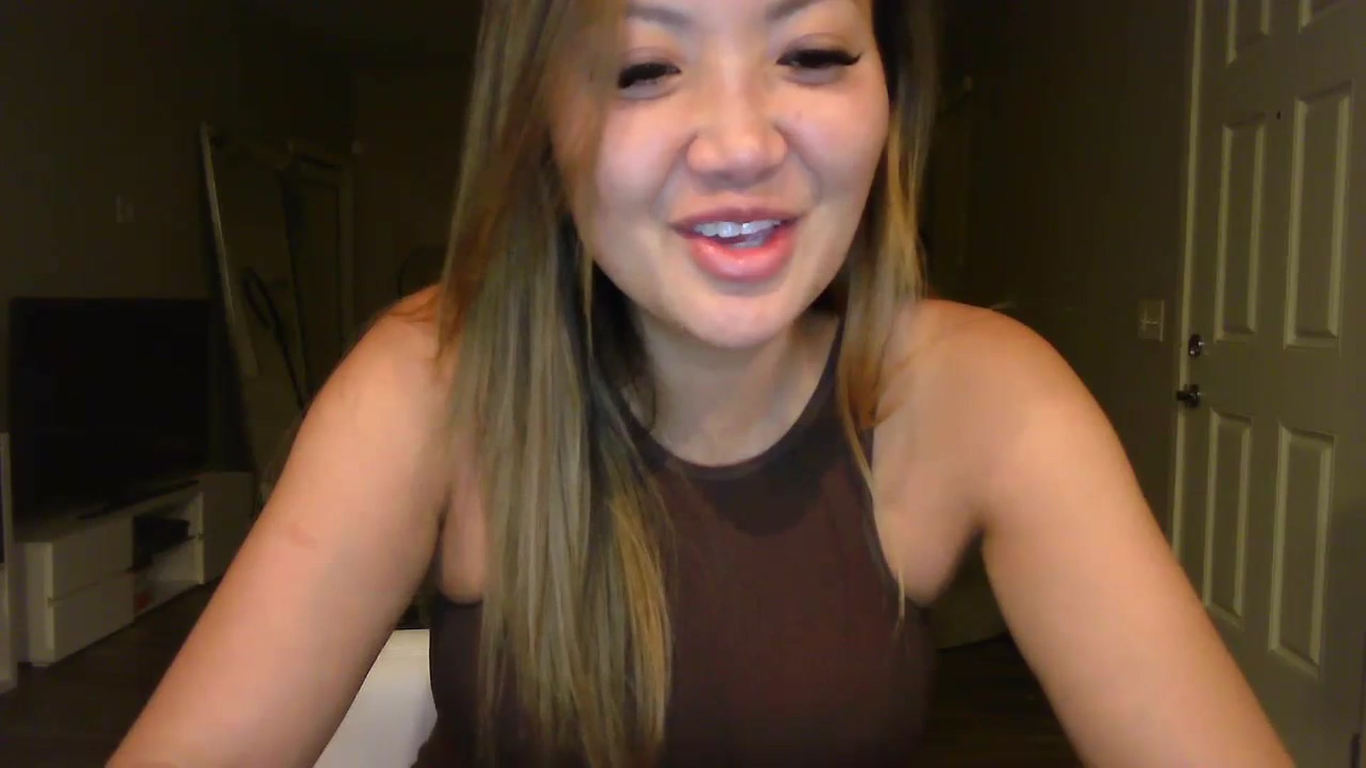 Gallery image thumbnail from MissJaeLee's myfreecams stream on, 06/23/2023, 05:12 image 12 of 20