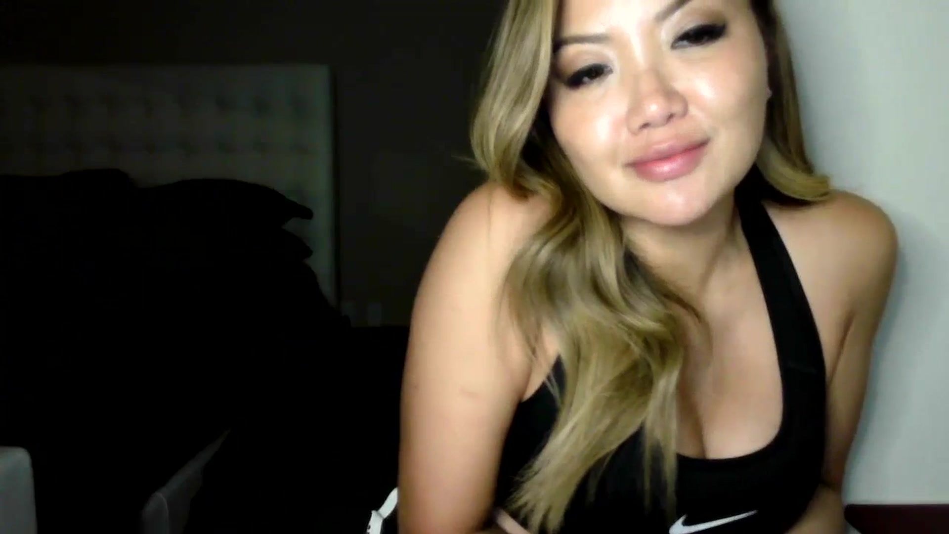 Gallery image thumbnail from MissJaeLee's myfreecams stream on, 06/30/2023, 05:16 image 11 of 20