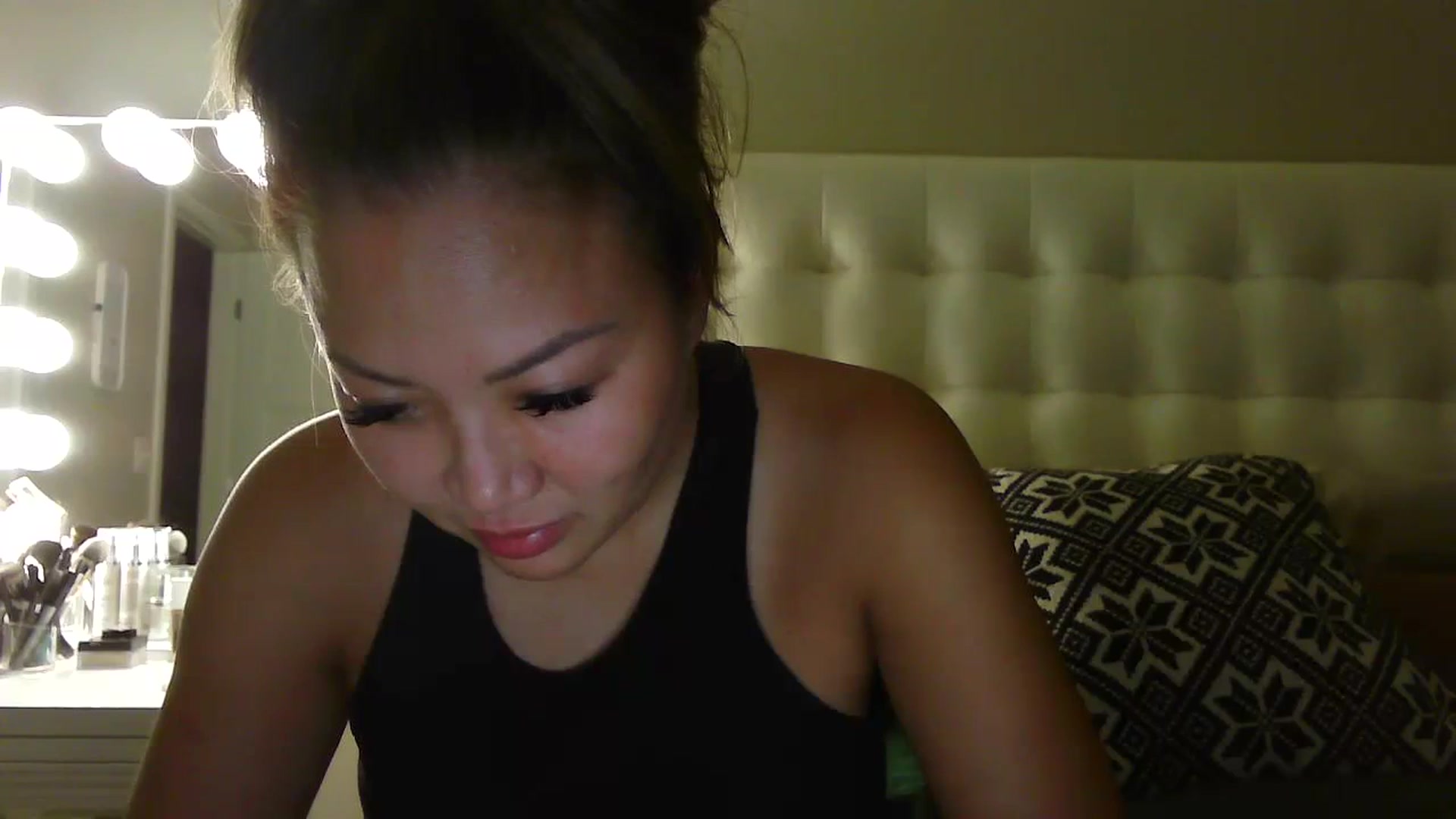 Gallery image thumbnail from MissJaeLee's myfreecams stream on, 07/19/2023, 04:32 image 17 of 20
