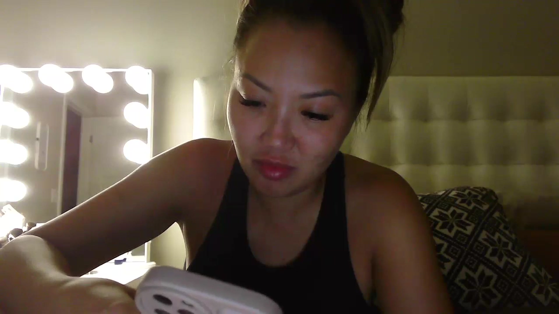 Gallery image thumbnail from MissJaeLee's myfreecams stream on, 07/19/2023, 04:32 image 11 of 20