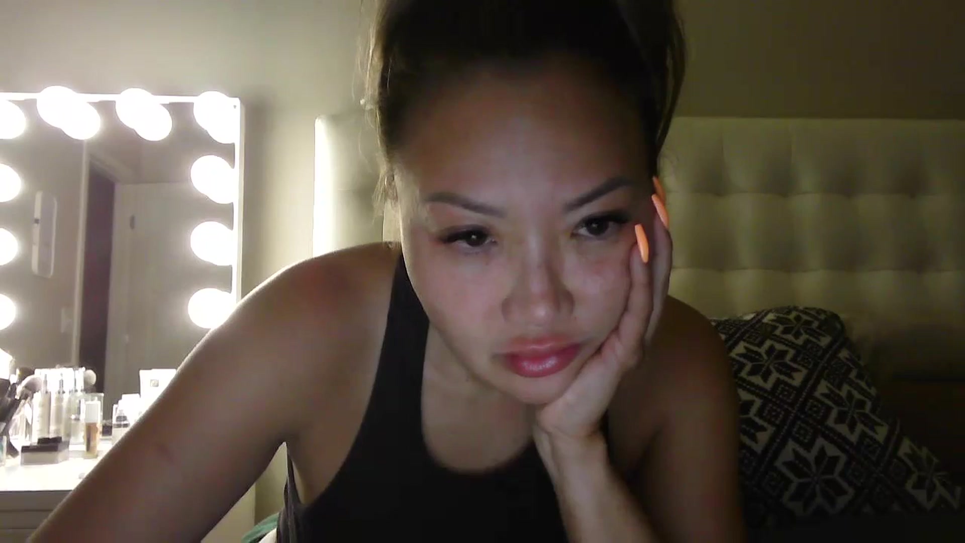 Gallery image thumbnail from MissJaeLee's myfreecams stream on, 07/19/2023, 04:32 image 1 of 20