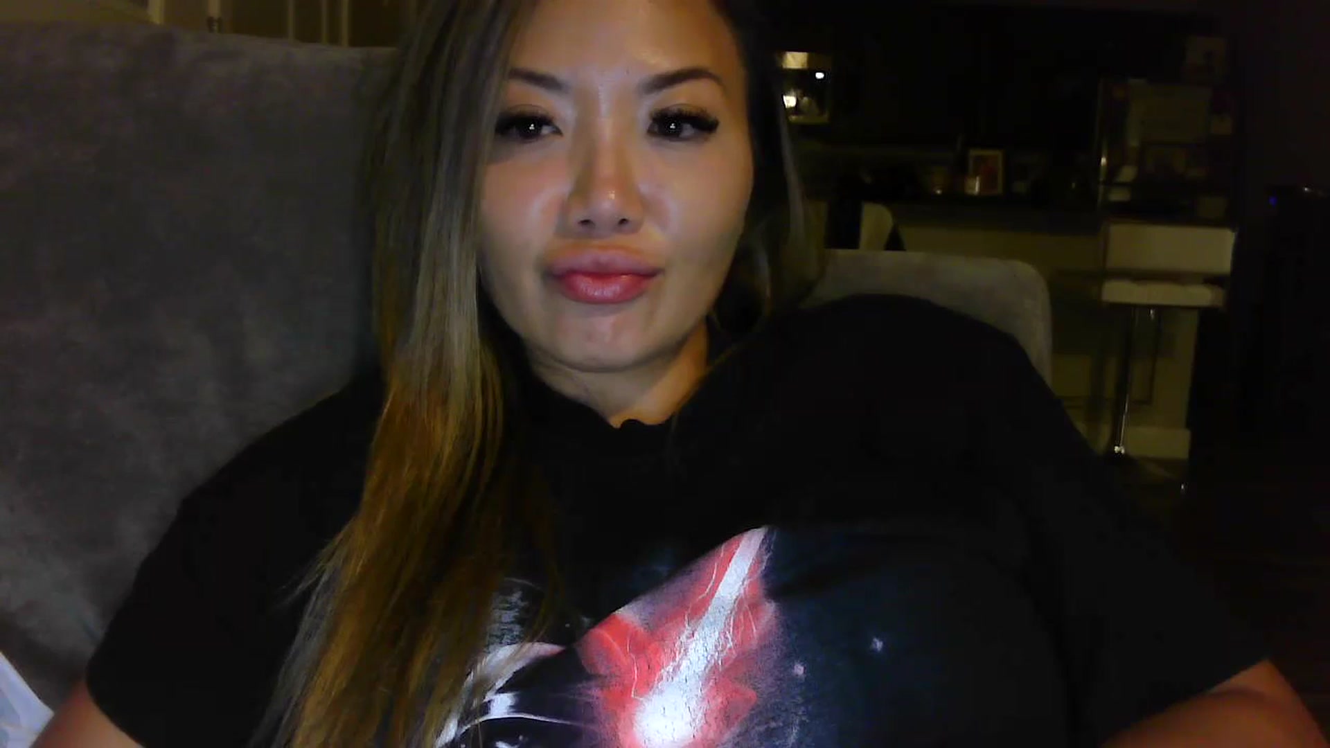 Gallery image thumbnail from MissJaeLee's myfreecams stream on, 07/20/2023, 05:11 image 7 of 20