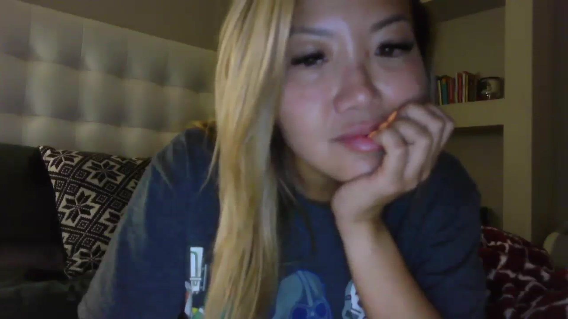 Gallery image thumbnail from MissJaeLee's myfreecams stream on, 08/10/2023, 04:41 image 12 of 20