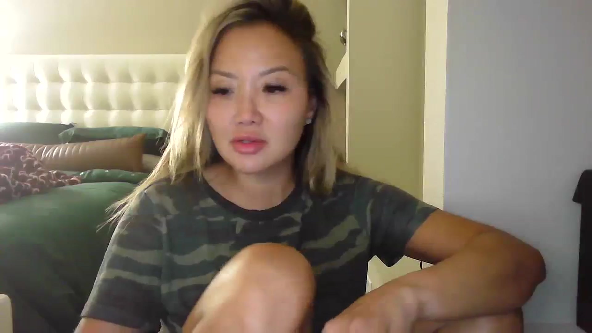 Gallery image thumbnail from MissJaeLee's myfreecams stream on, 08/15/2023, 04:35 image 9 of 20