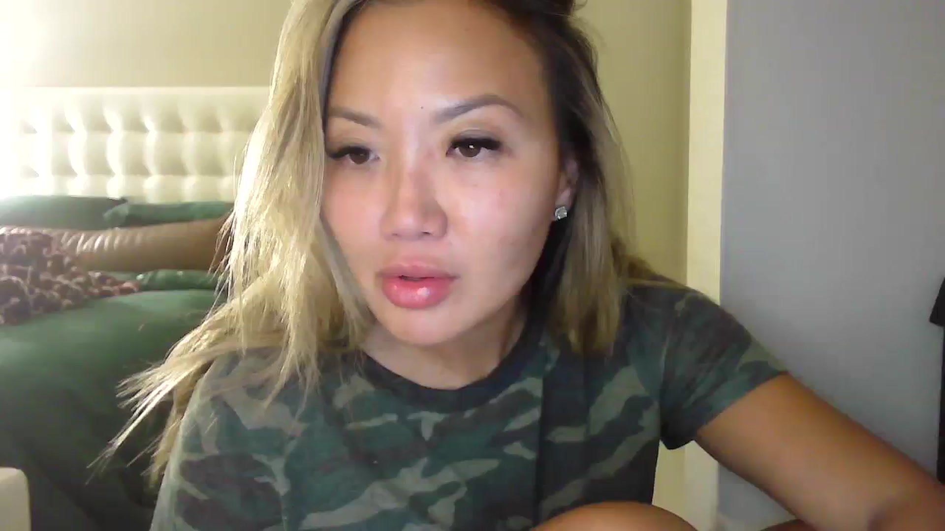 Gallery image thumbnail from MissJaeLee's myfreecams stream on, 08/15/2023, 04:35 image 10 of 20