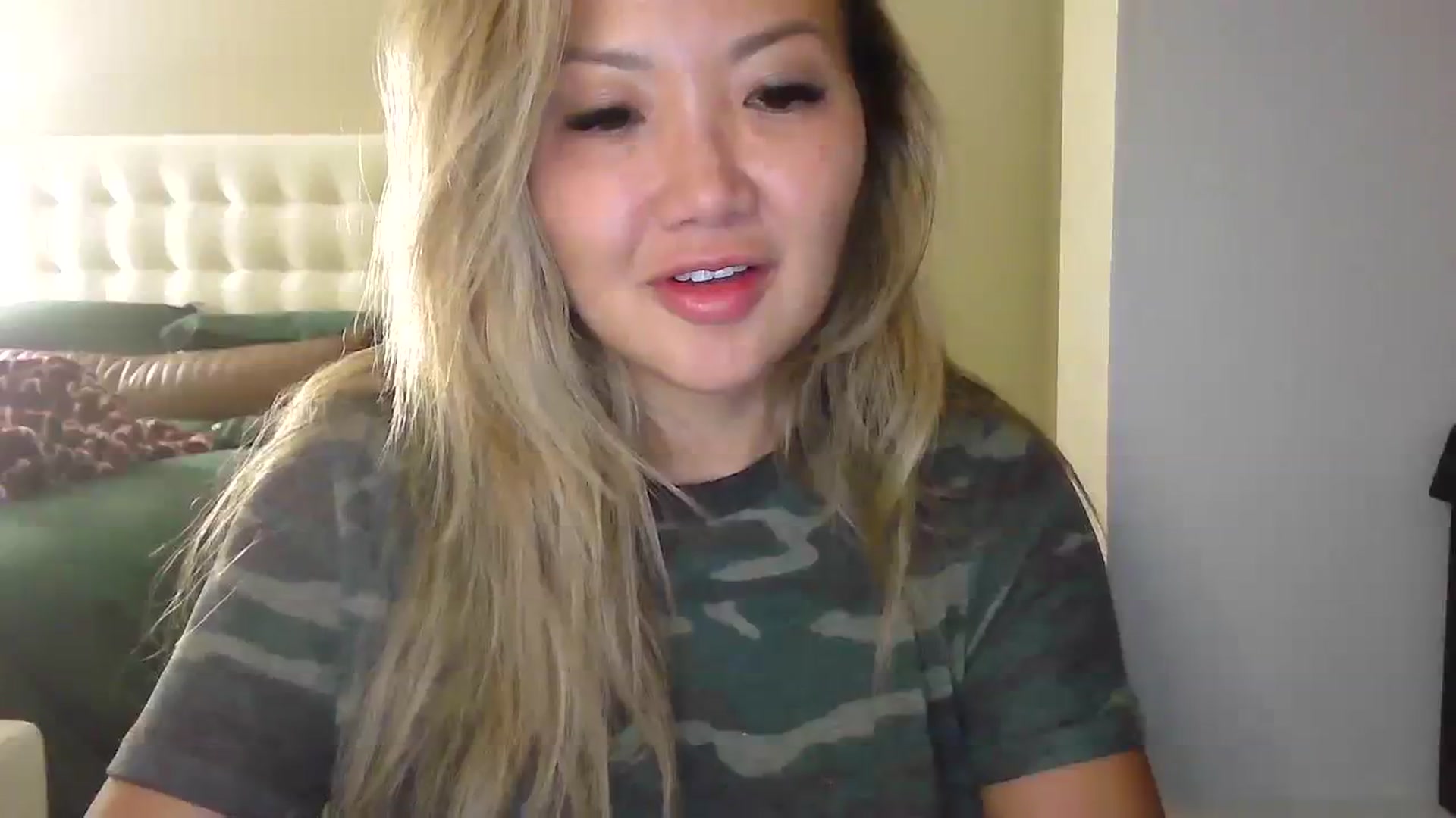 Gallery image thumbnail from MissJaeLee's myfreecams stream on, 08/15/2023, 04:35 image 16 of 20
