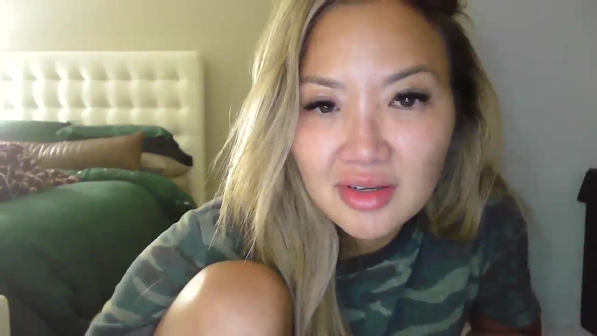 Gallery image thumbnail from MissJaeLee's myfreecams stream on, 08/15/2023, 04:35 image 7 of 20