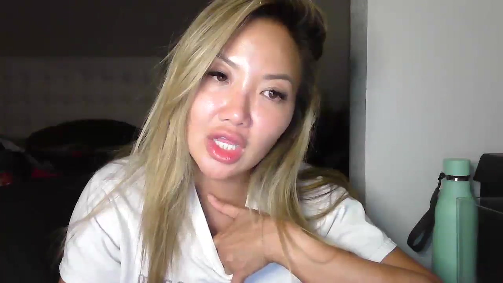 Gallery image thumbnail from MissJaeLee's myfreecams stream on, 09/06/2023, 04:35 image 10 of 20