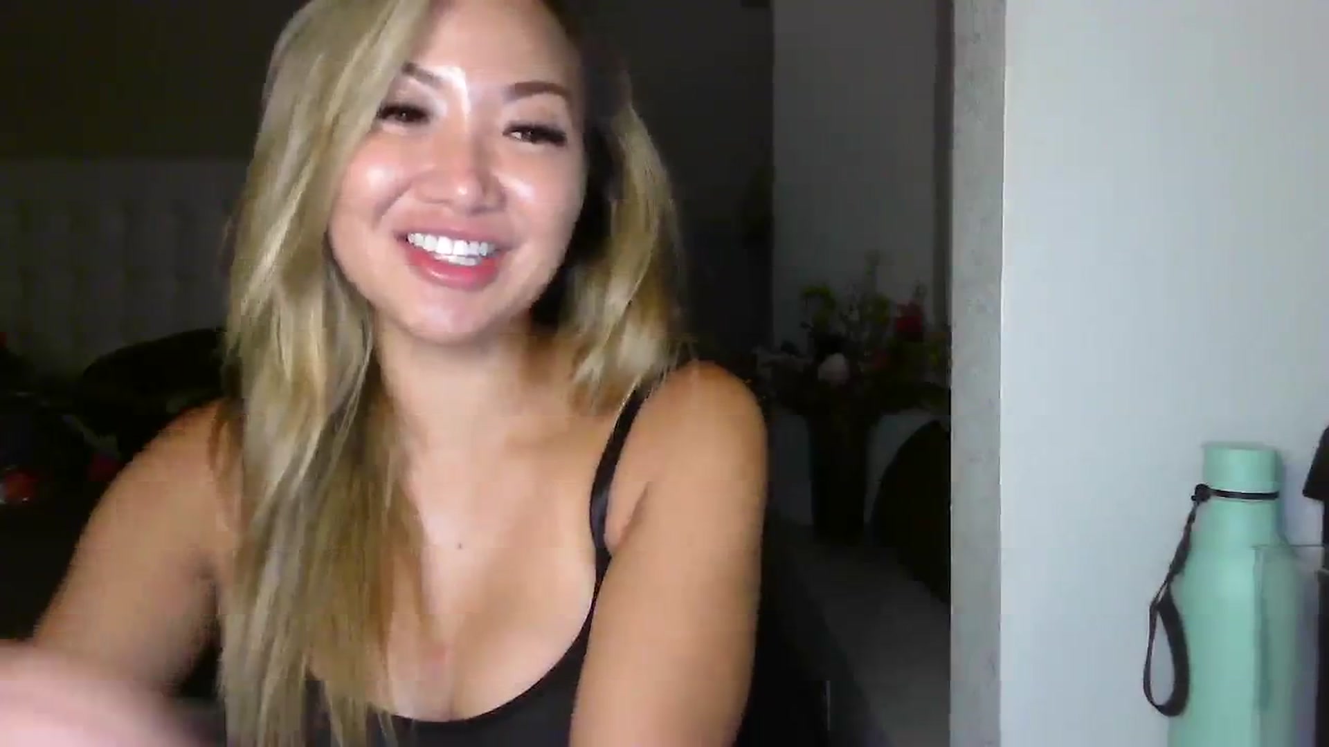 Gallery image thumbnail from MissJaeLee's myfreecams stream on, 09/07/2023, 04:13 image 5 of 20