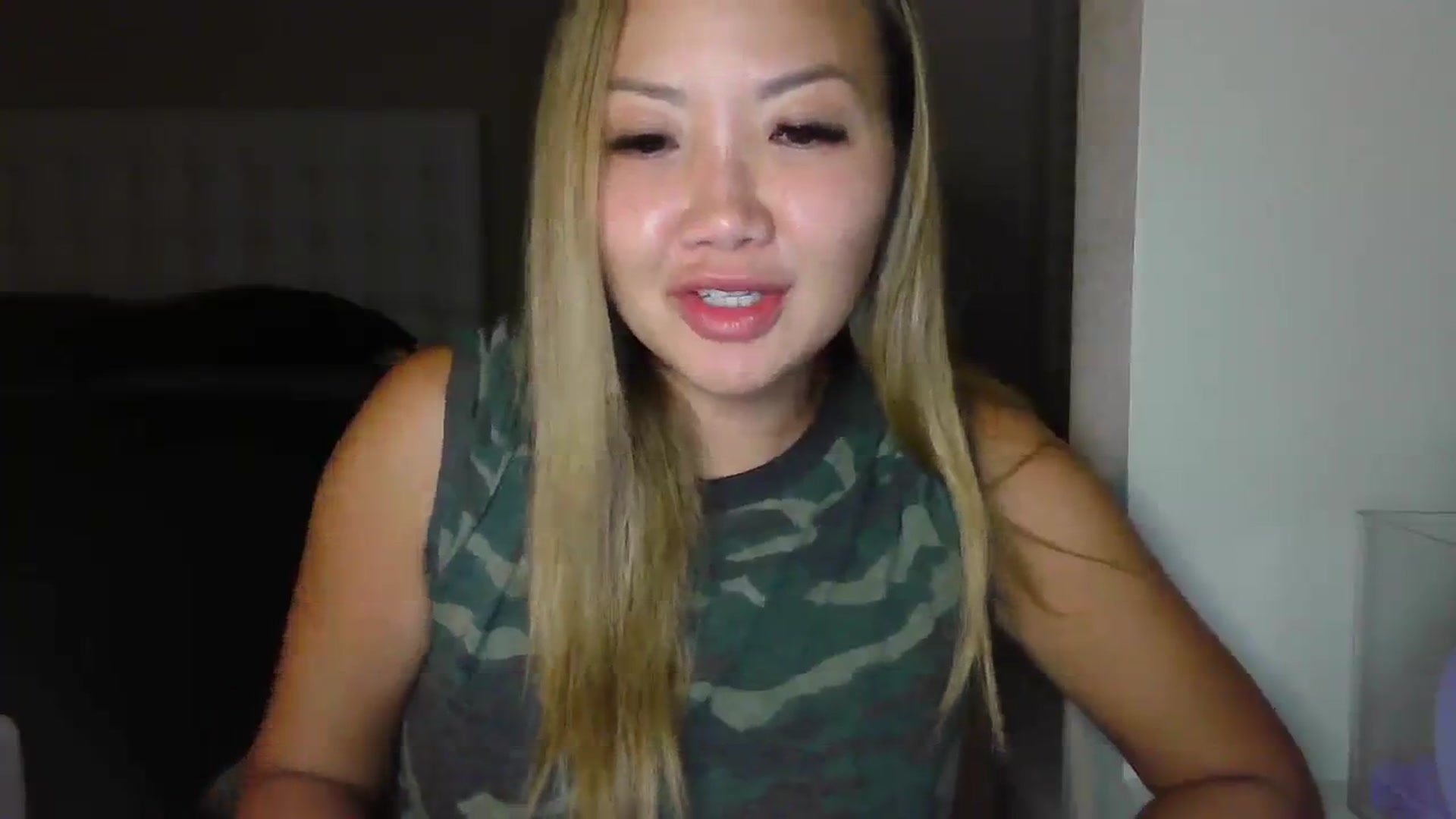 Gallery image thumbnail from MissJaeLee's myfreecams stream on, 09/17/2023, 04:54 image 13 of 20