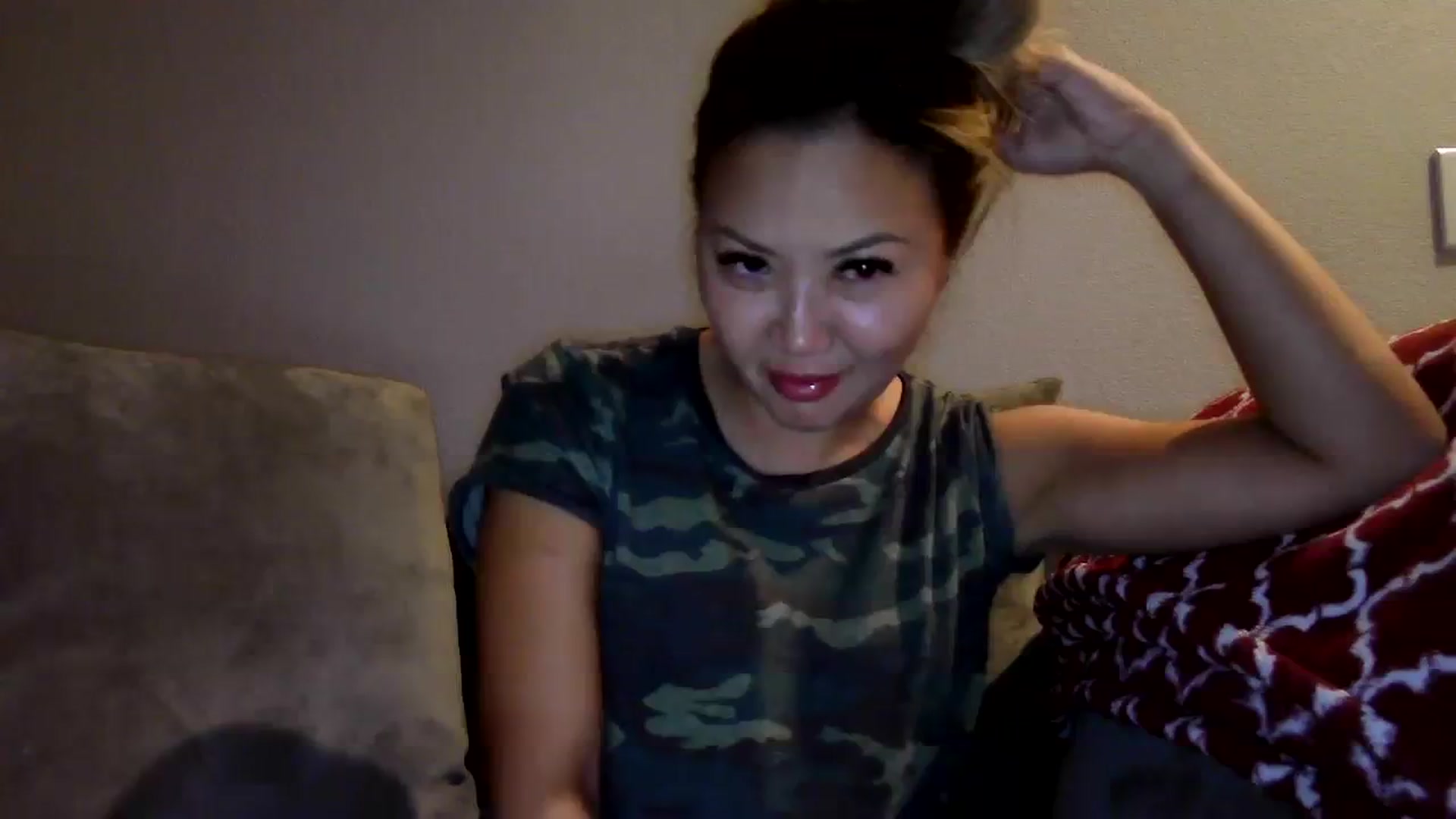 Gallery image thumbnail from MissJaeLee's myfreecams stream on, 09/20/2023, 04:58 image 1 of 20