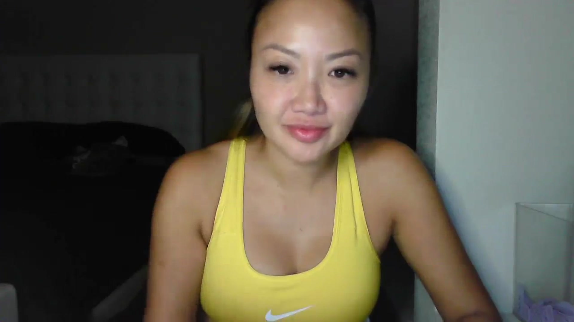 Gallery image thumbnail from MissJaeLee's myfreecams stream on, 10/01/2023, 03:51 image 10 of 20