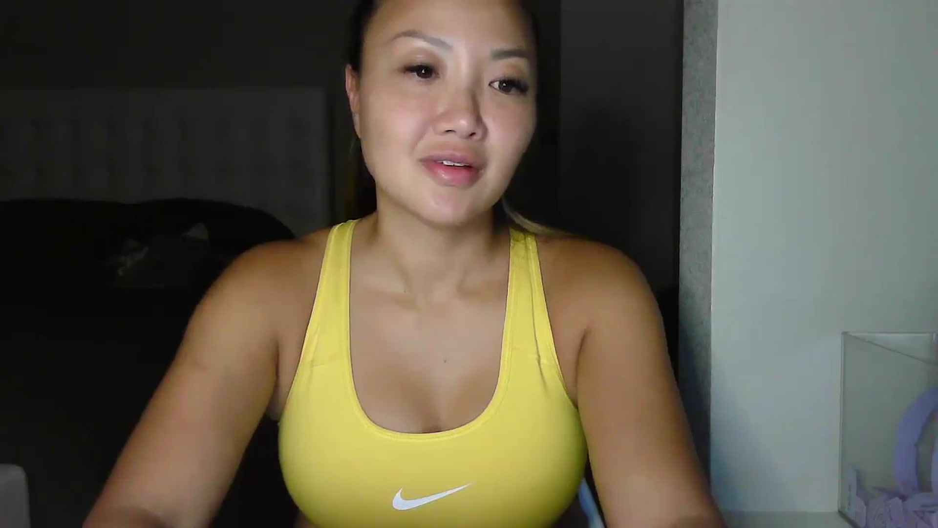 Gallery image thumbnail from MissJaeLee's myfreecams stream on, 10/01/2023, 03:51 image 3 of 20