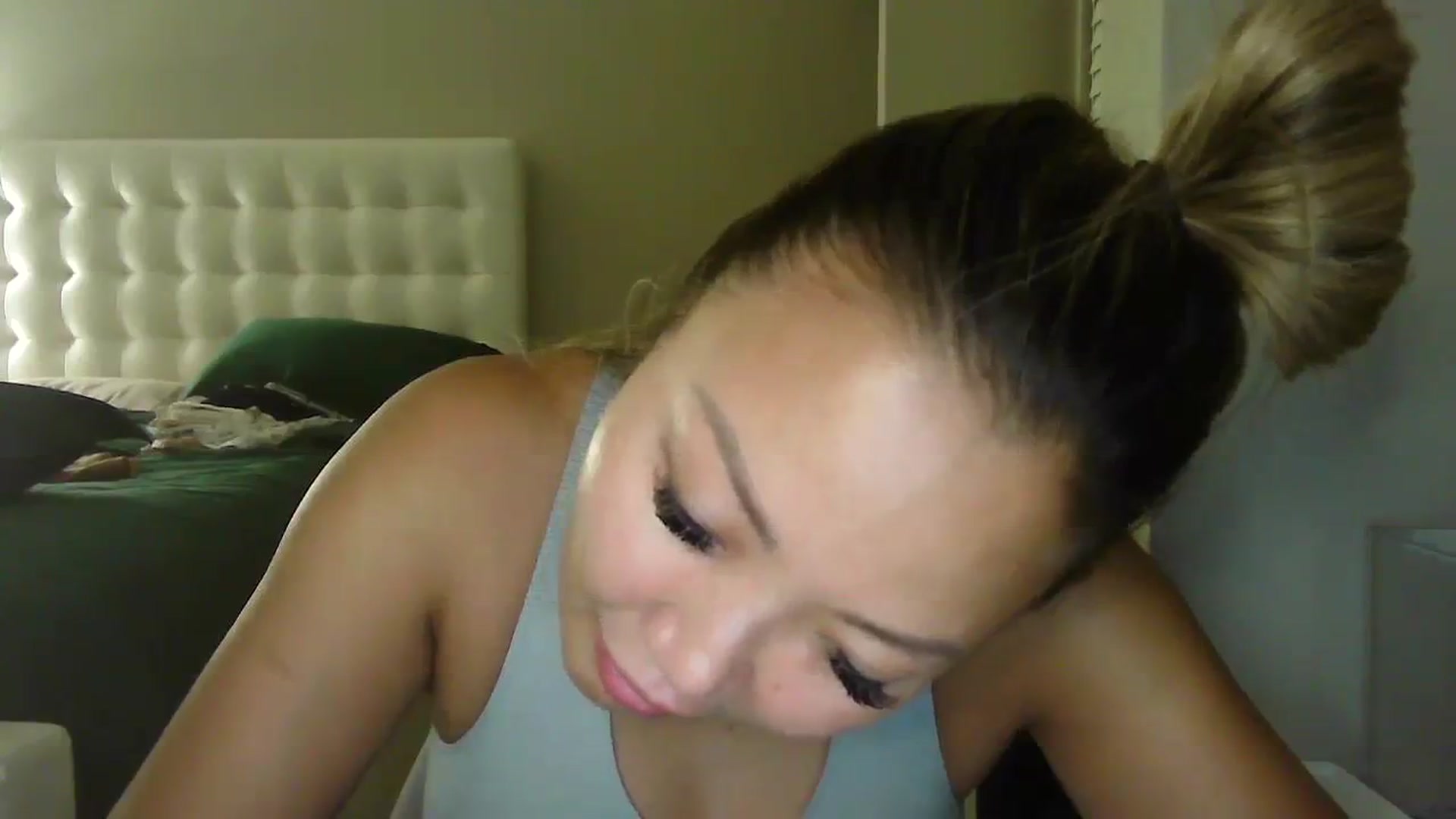 Gallery image thumbnail from MissJaeLee's myfreecams stream on, 10/05/2023, 04:02 image 6 of 20