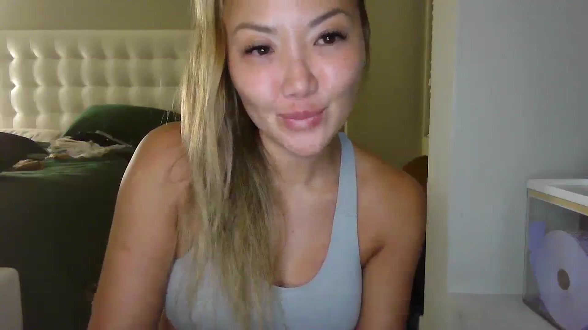 Gallery image thumbnail from MissJaeLee's myfreecams stream on, 10/05/2023, 06:20 image 20 of 20