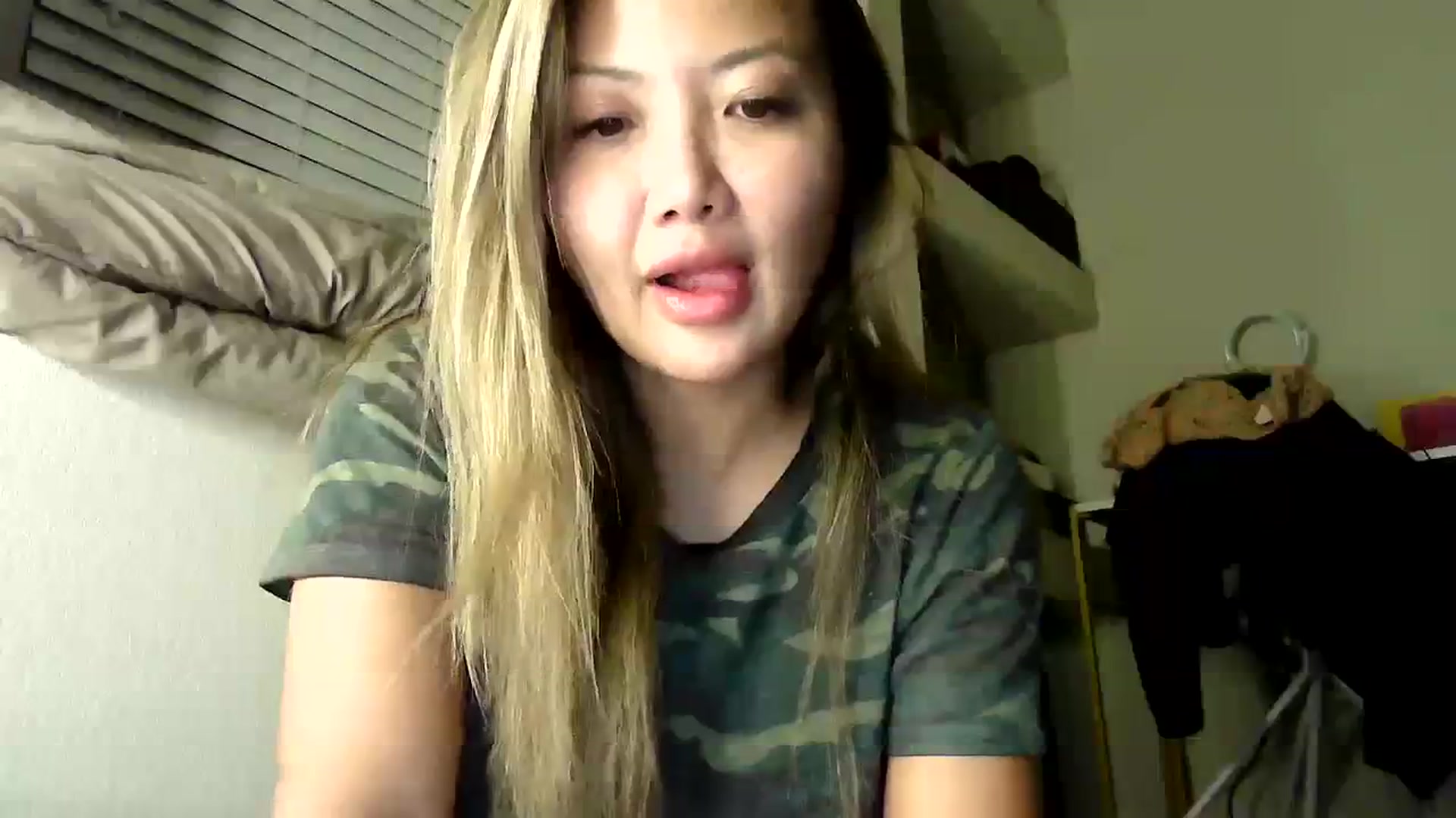 Gallery image thumbnail from MissJaeLee's myfreecams stream on, 10/18/2023, 04:33 image 10 of 20