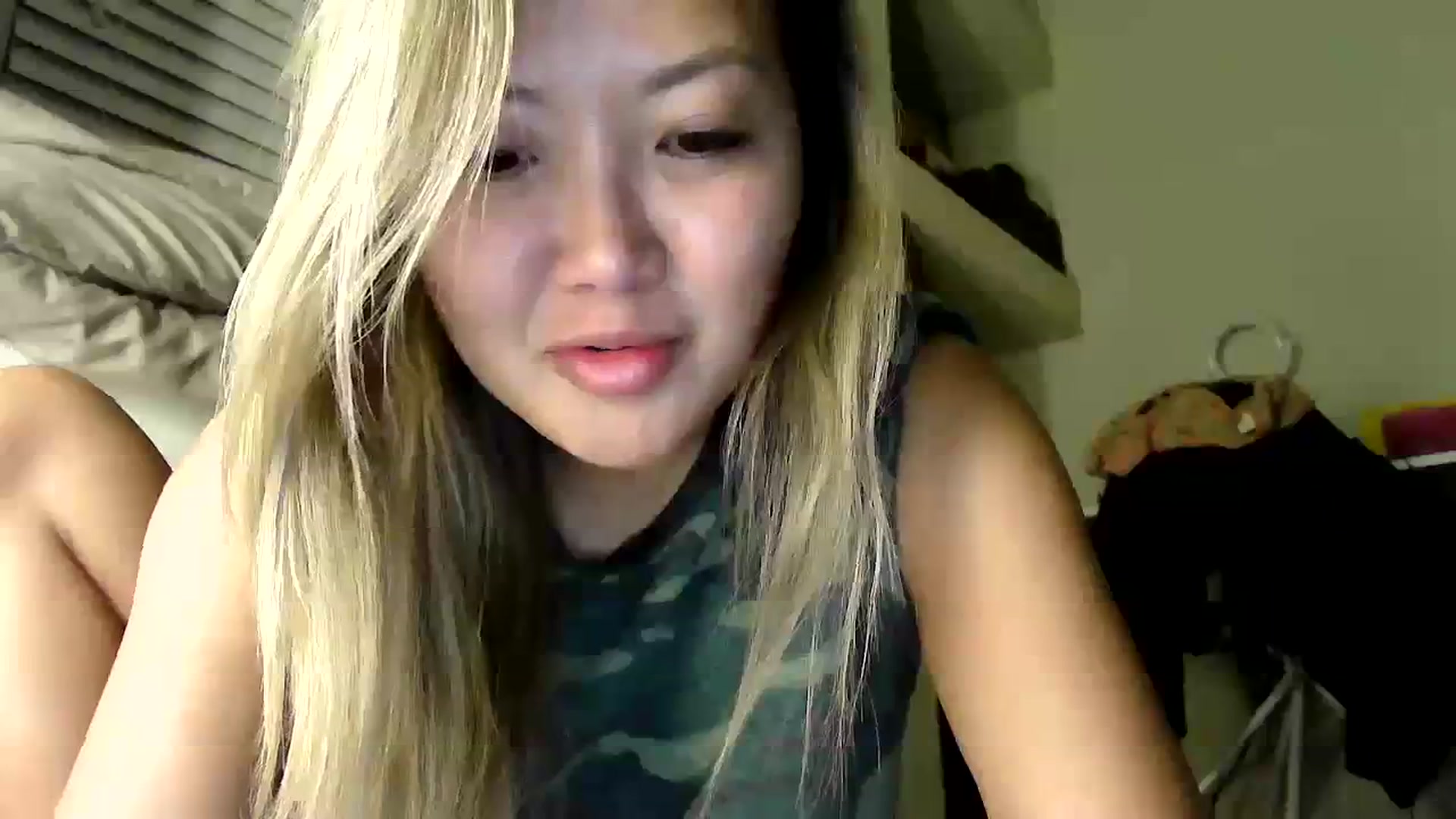 Gallery image thumbnail from MissJaeLee's myfreecams stream on, 10/18/2023, 04:33 image 17 of 20