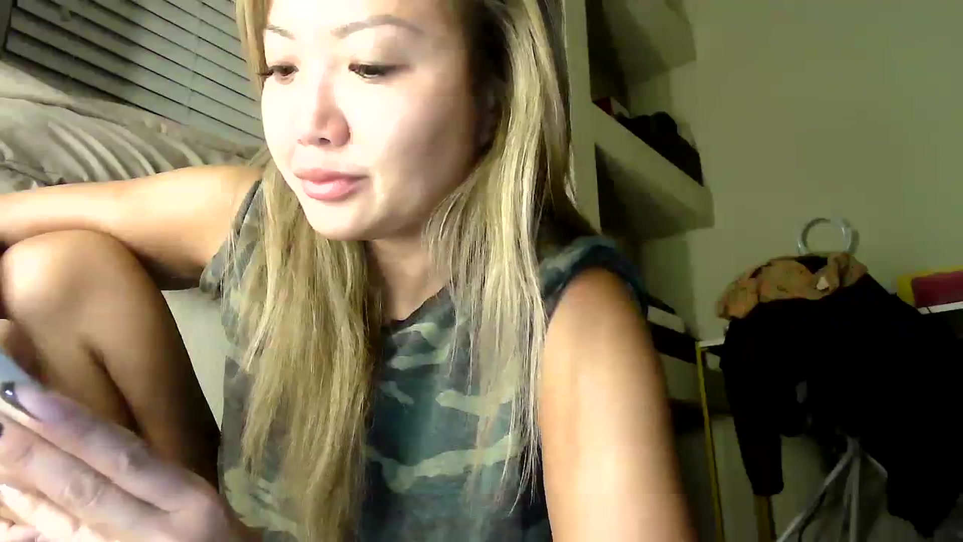 Gallery image thumbnail from MissJaeLee's myfreecams stream on, 10/18/2023, 04:33 image 18 of 20