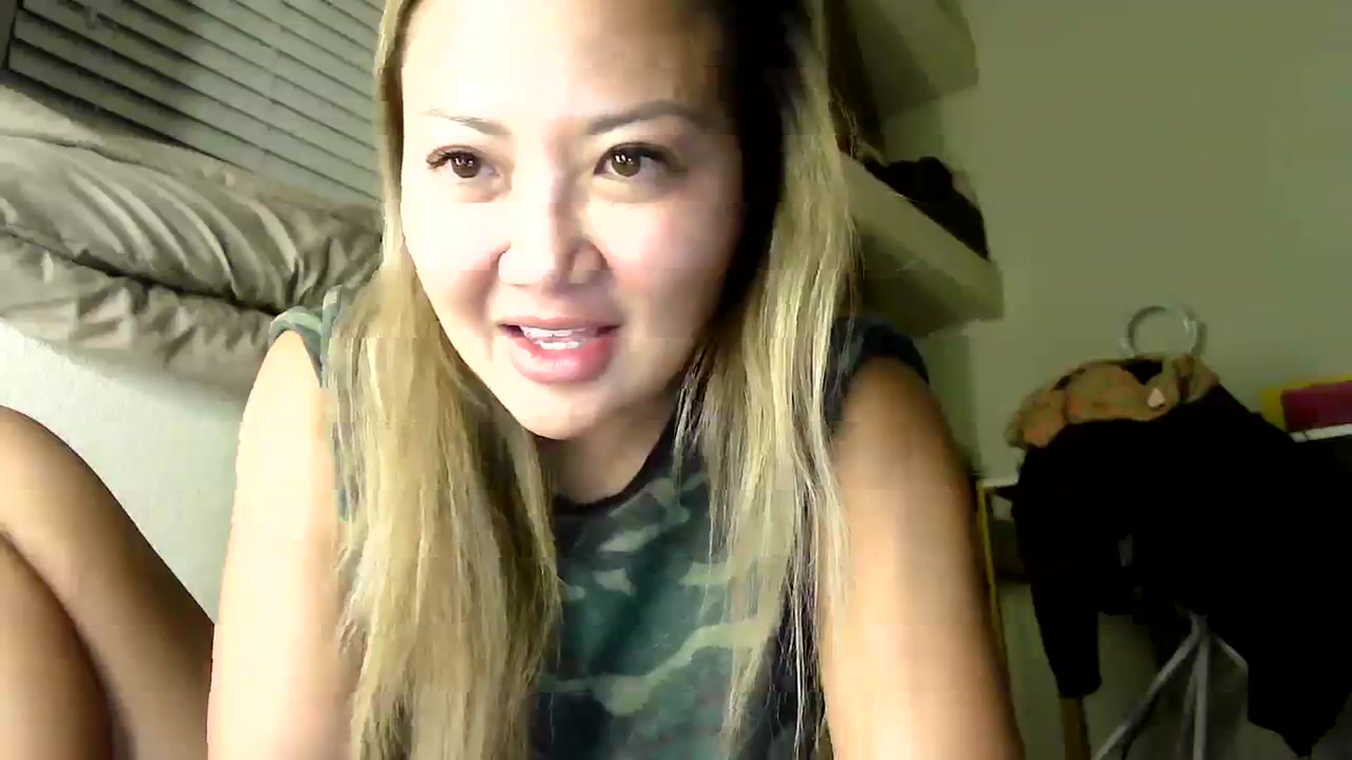 Gallery image thumbnail from MissJaeLee's myfreecams stream on, 10/18/2023, 04:33 image 20 of 20