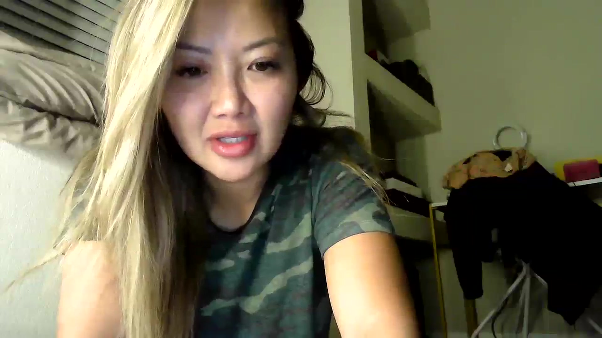 Gallery image thumbnail from MissJaeLee's myfreecams stream on, 10/18/2023, 04:33 image 5 of 20