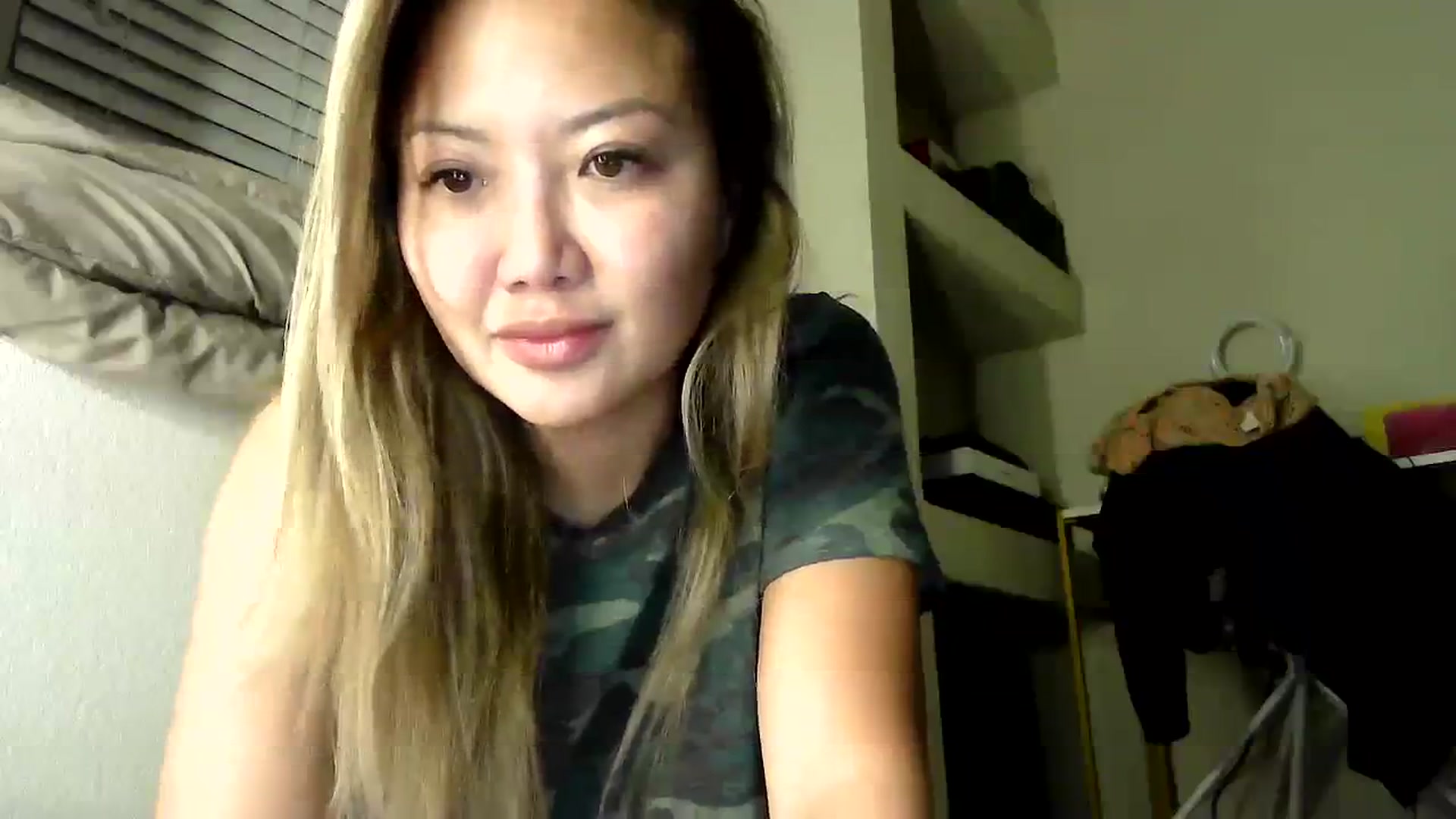 Gallery image thumbnail from MissJaeLee's myfreecams stream on, 10/18/2023, 04:33 image 12 of 20