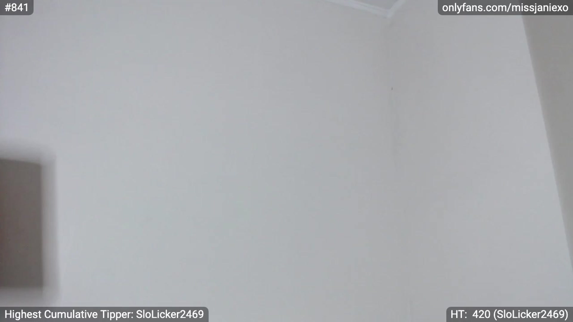 Gallery image thumbnail from MissJanieee's myfreecams stream on, 12/21/2022, 02:28 image 1 of 20