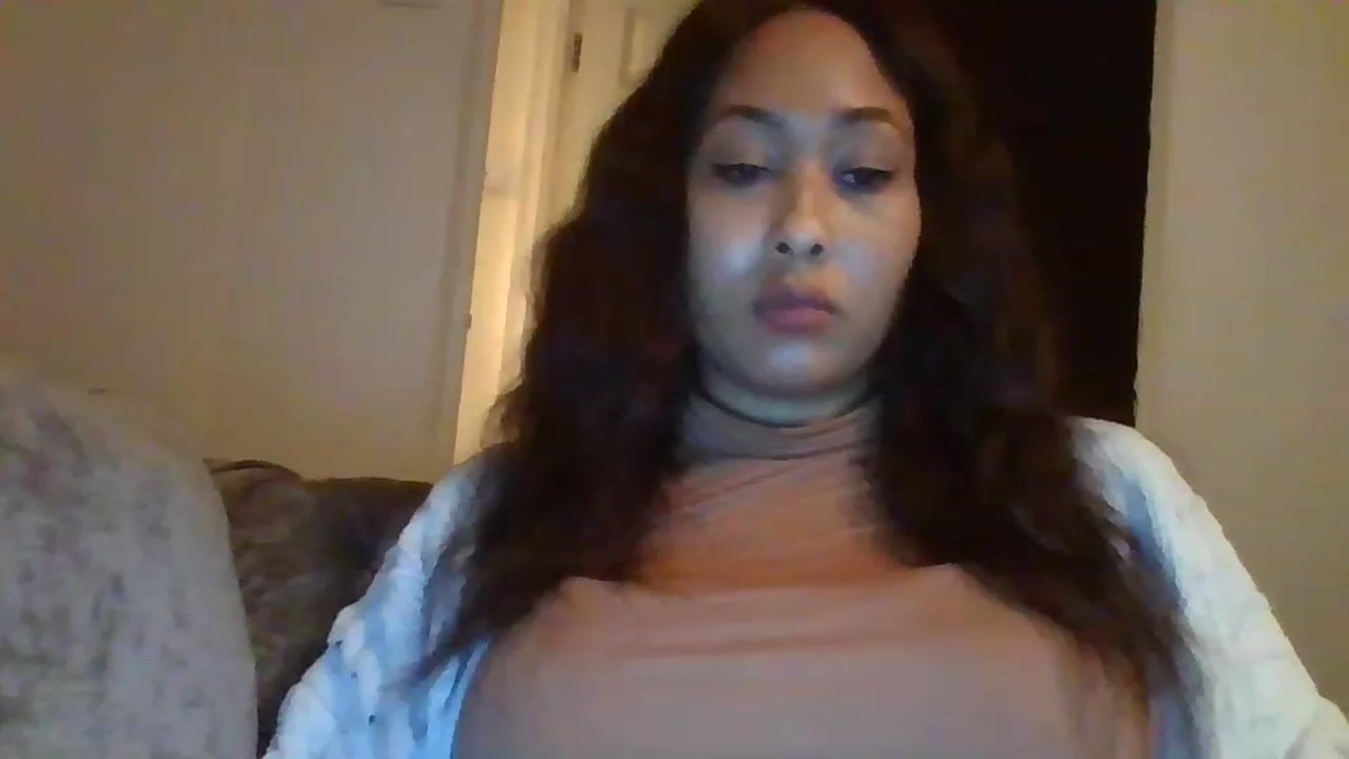 Gallery image thumbnail from MissJasmineTV's myfreecams stream on, 11/17/2022, 02:25 image 13 of 20