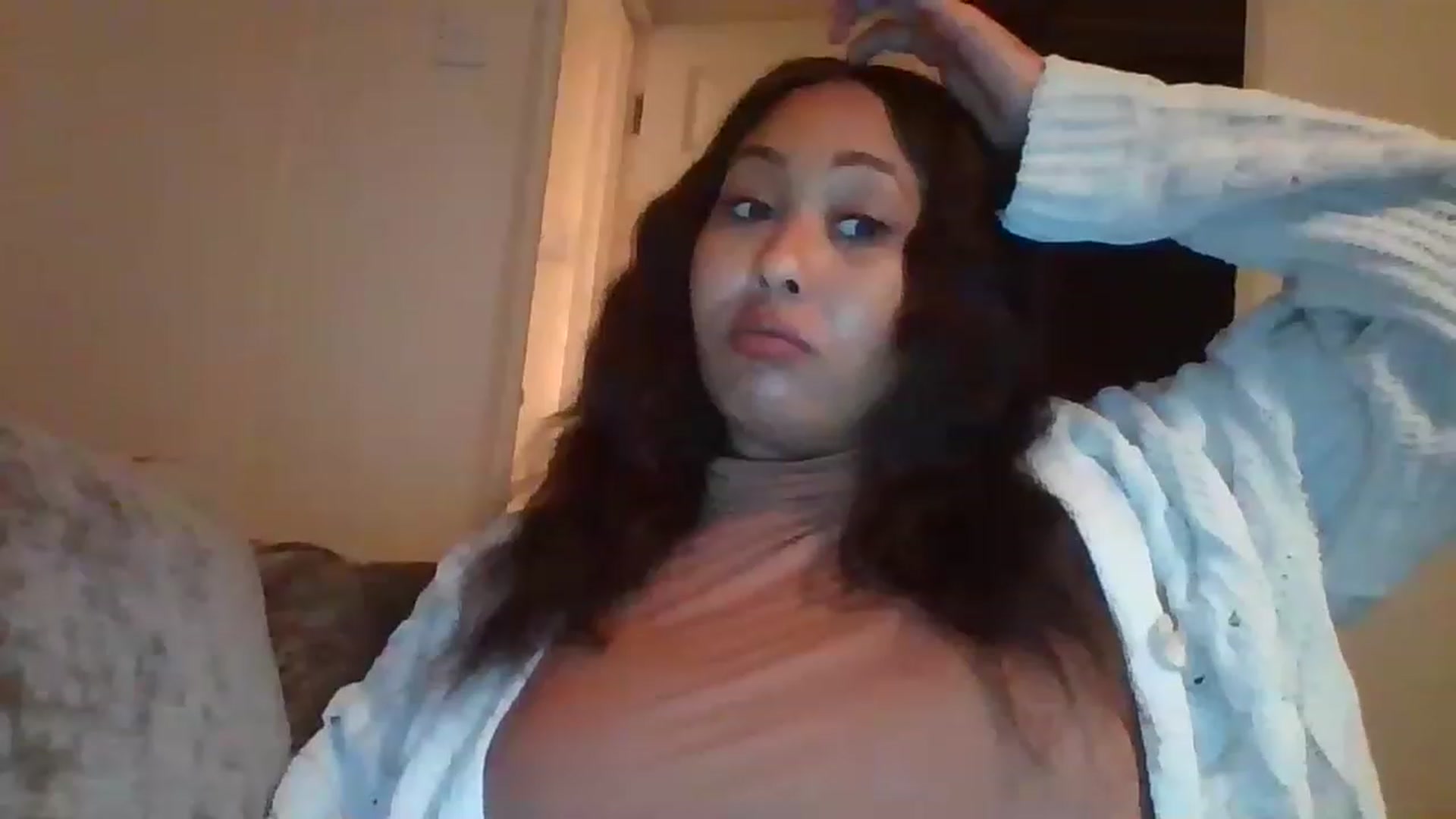 Gallery image thumbnail from MissJasmineTV's myfreecams stream on, 11/17/2022, 02:25 image 2 of 20