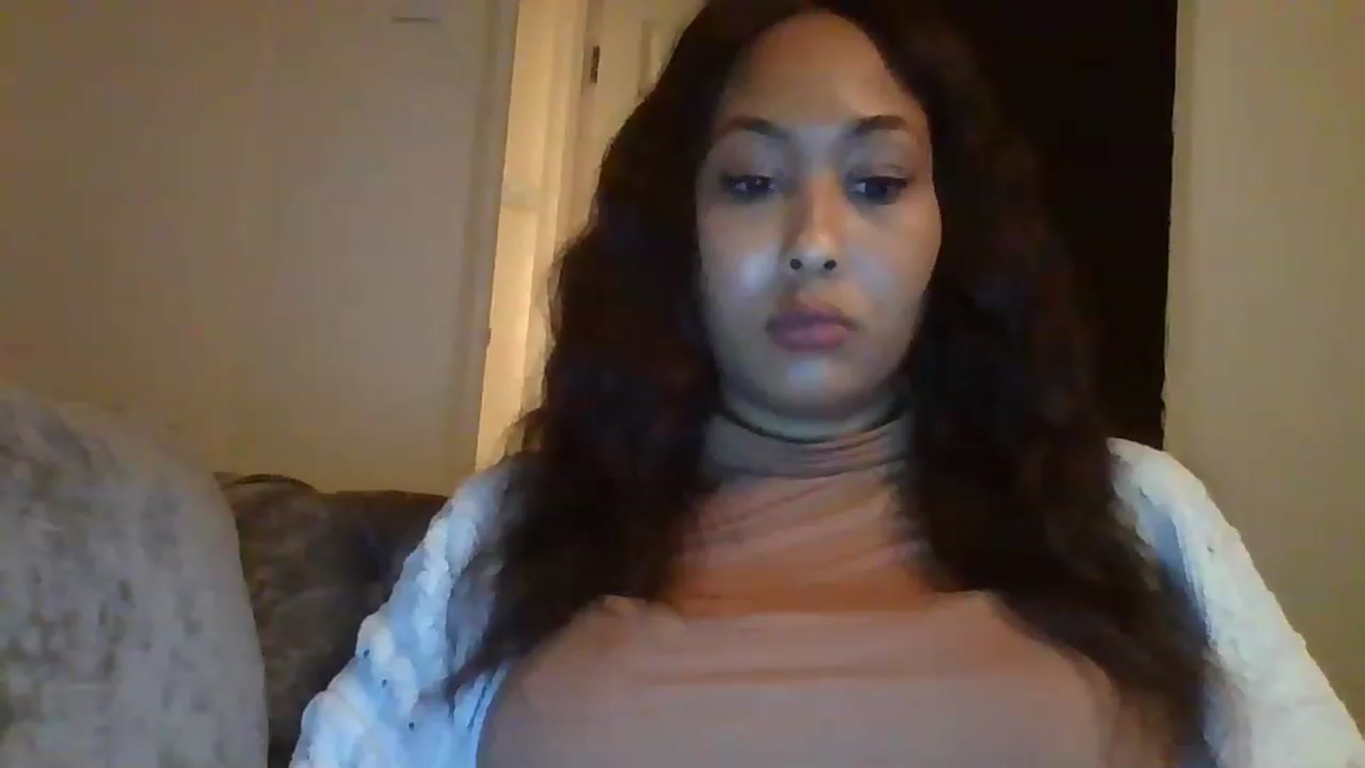Gallery image thumbnail from MissJasmineTV's myfreecams stream on, 11/17/2022, 02:25 image 10 of 20