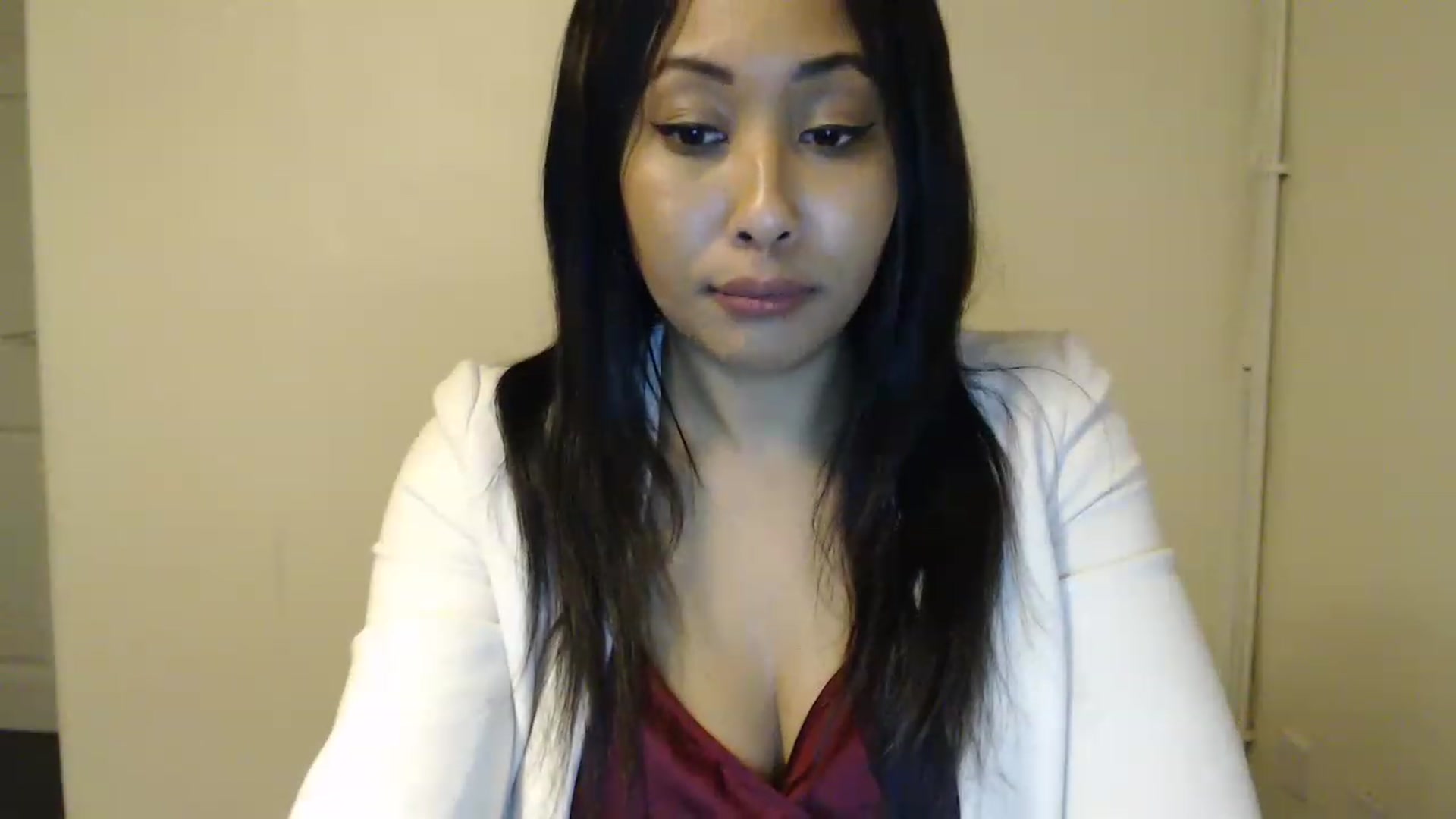Gallery image thumbnail from MissJasmineUK's myfreecams stream on, 12/25/2022, 20:02 image 4 of 20