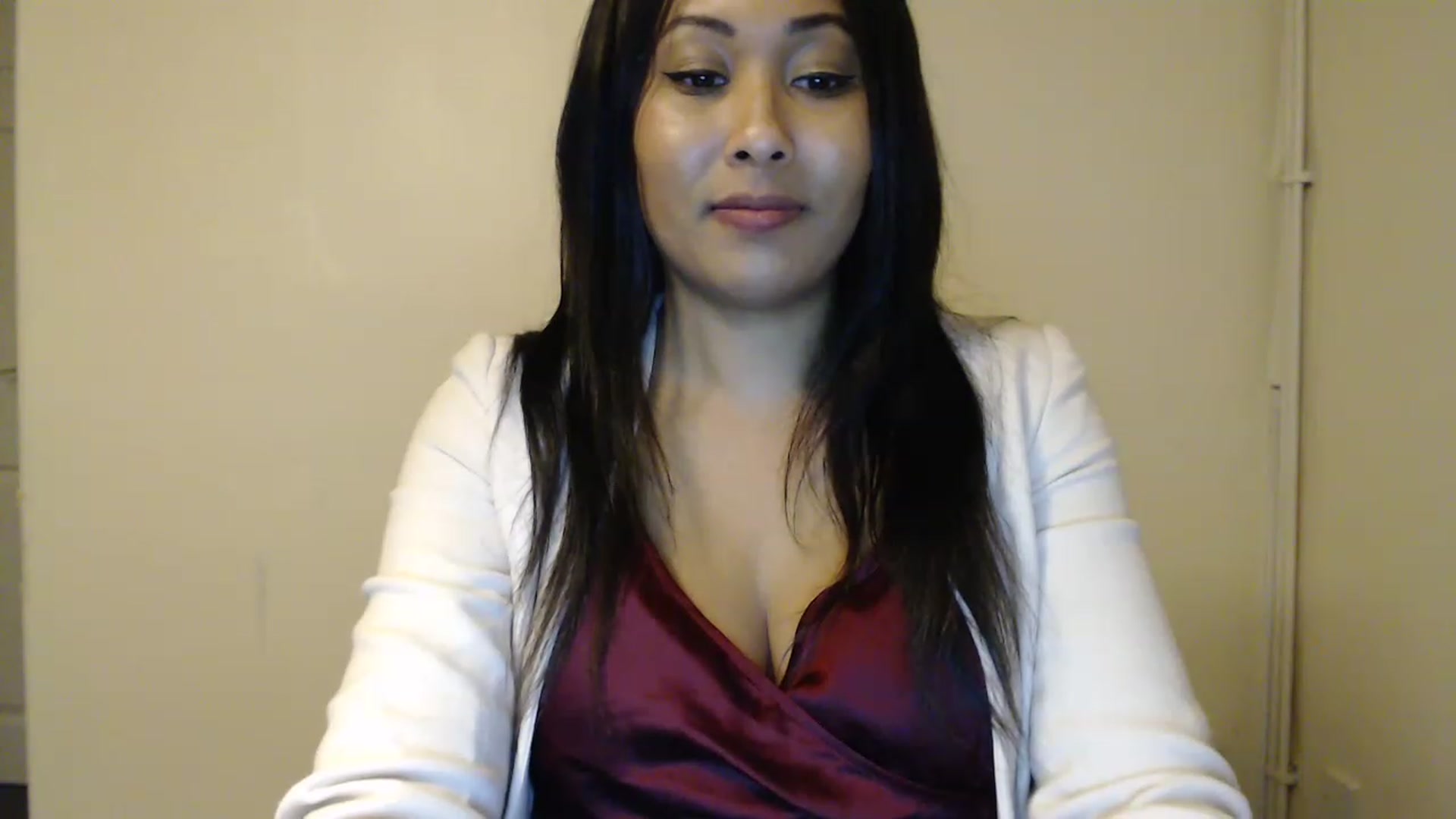 Gallery image thumbnail from MissJasmineUK's myfreecams stream on, 12/25/2022, 20:02 image 14 of 20