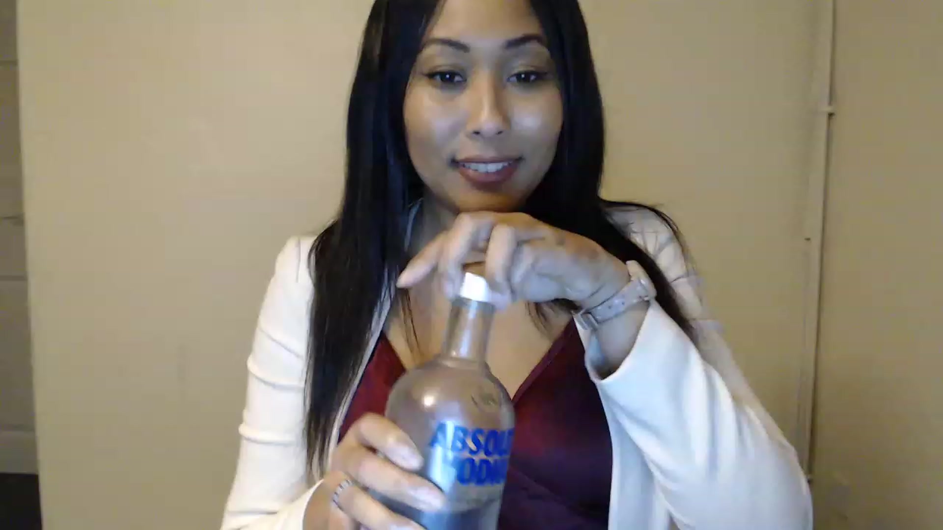 Gallery image thumbnail from MissJasmineUK's myfreecams stream on, 12/25/2022, 20:02 image 1 of 20