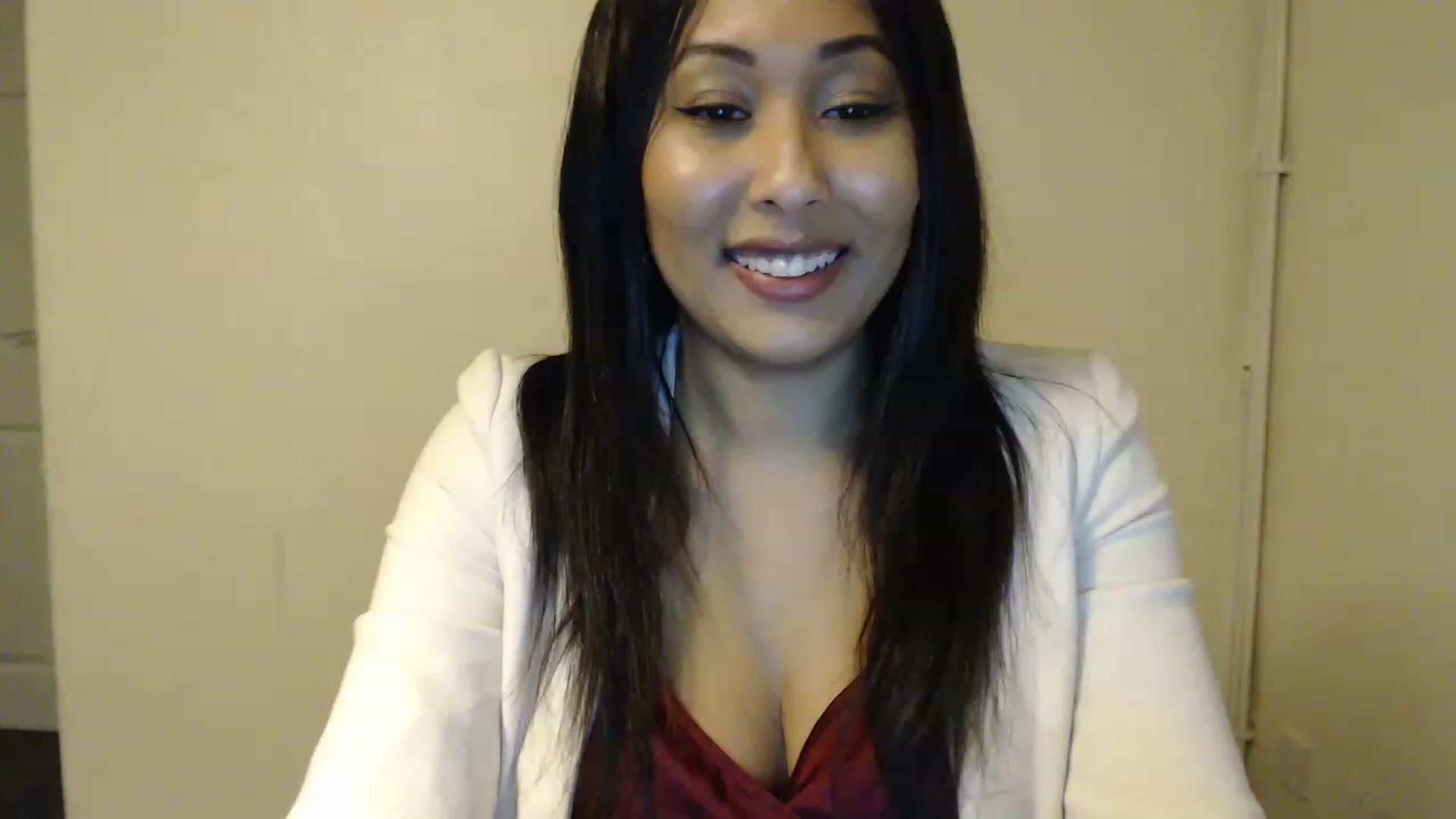 Gallery image thumbnail from MissJasmineUK's myfreecams stream on, 12/25/2022, 20:02 image 3 of 20