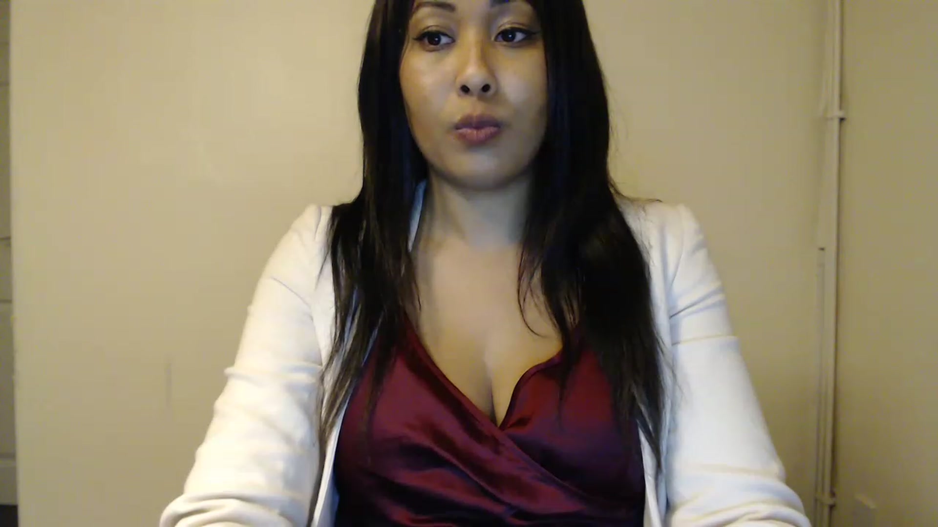 Gallery image thumbnail from MissJasmineUK's myfreecams stream on, 12/25/2022, 20:02 image 13 of 20