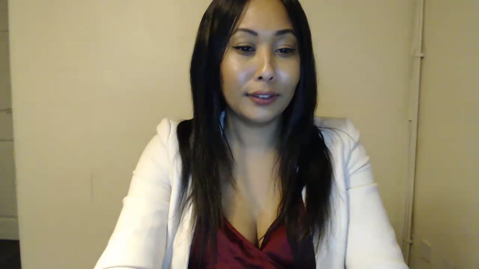 Gallery image thumbnail from MissJasmineUK's myfreecams stream on, 12/25/2022, 20:02 image 5 of 20