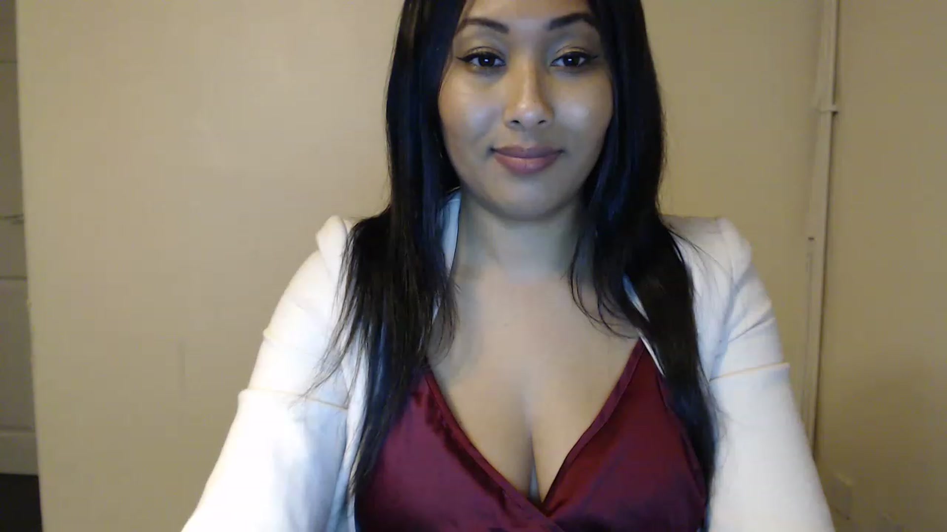 Gallery image thumbnail from MissJasmineUK's myfreecams stream on, 12/25/2022, 20:02 image 7 of 20