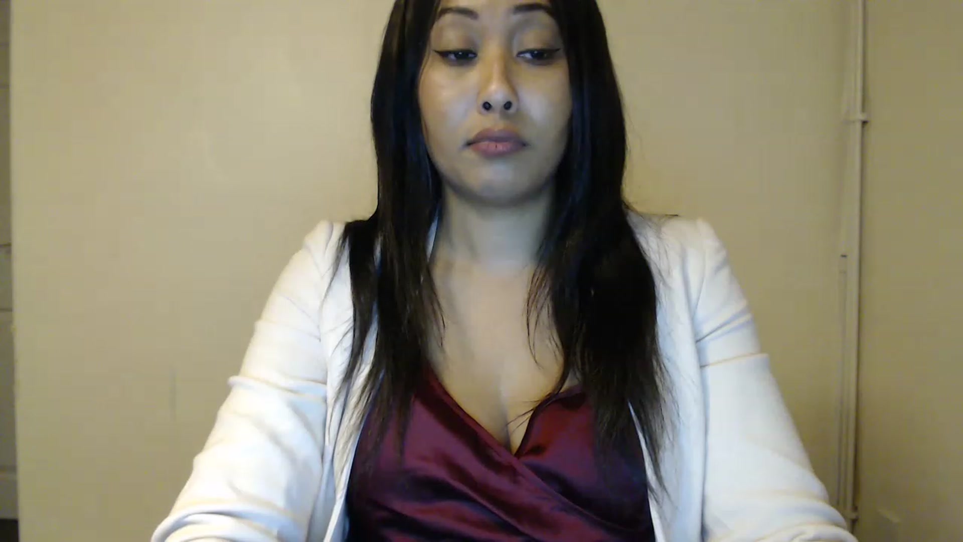 Gallery image thumbnail from MissJasmineUK's myfreecams stream on, 12/25/2022, 20:02 image 15 of 20