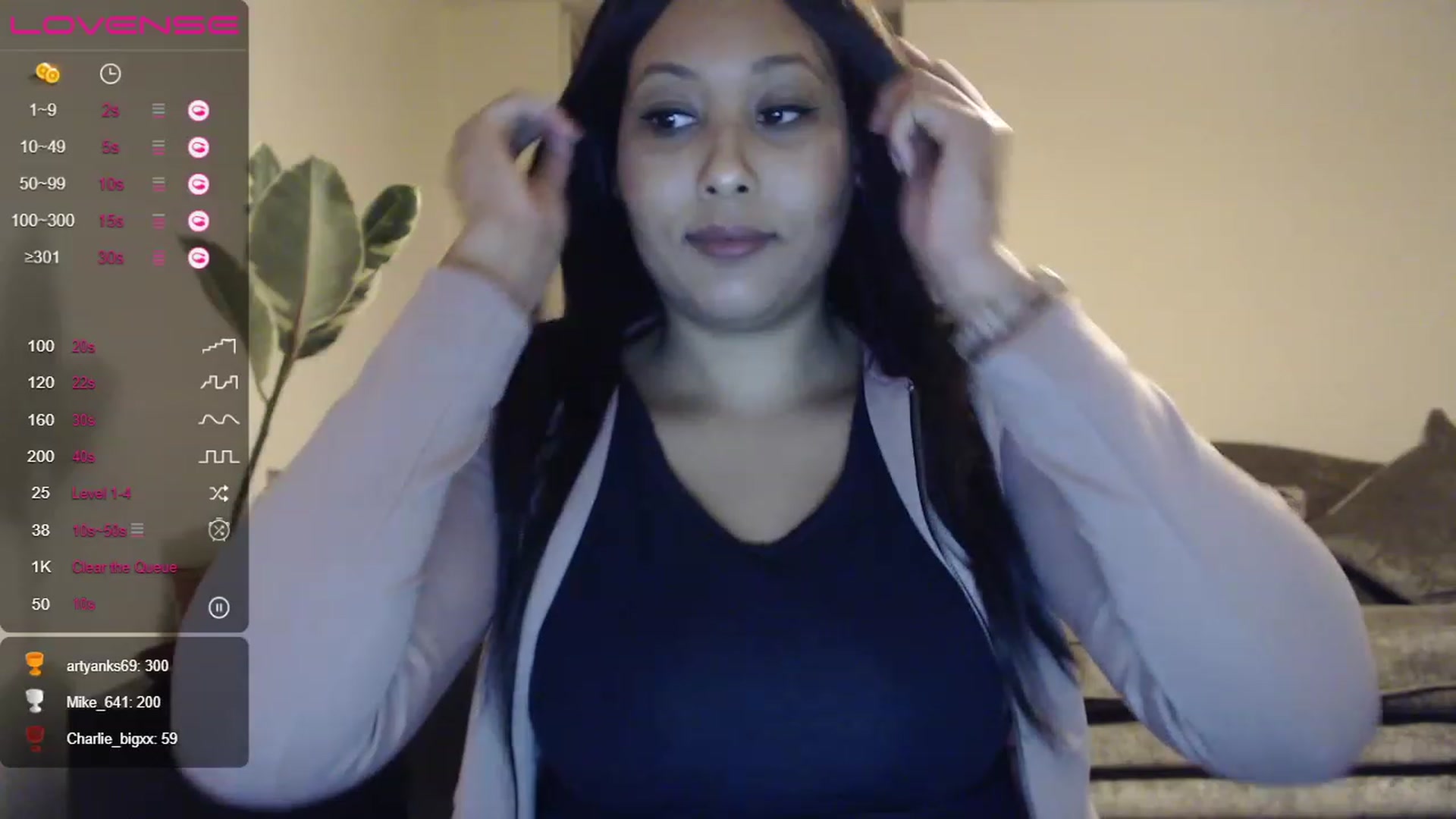Gallery image thumbnail from MissJasmineUK's myfreecams stream on, 01/01/2023, 23:04 image 8 of 20