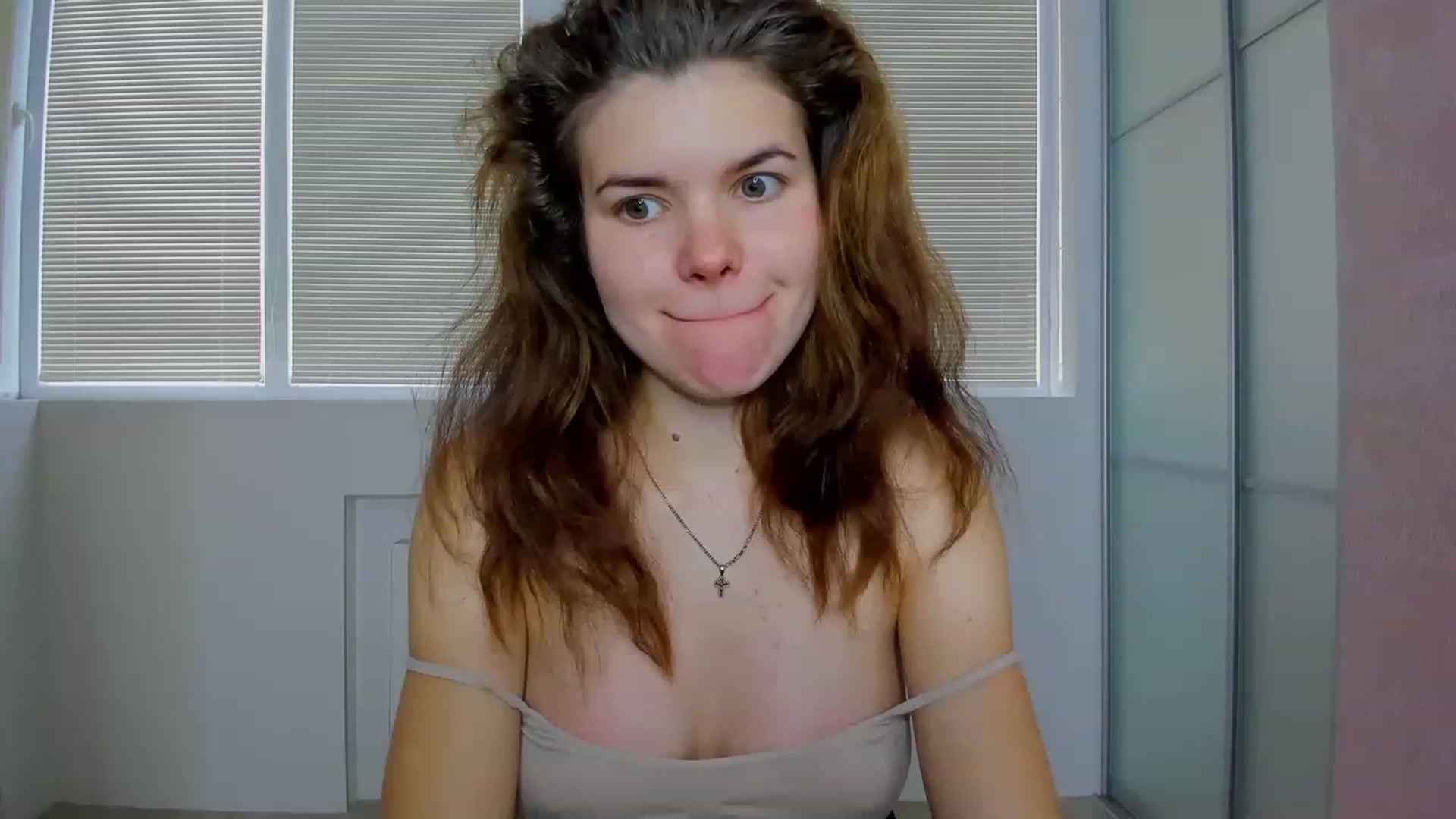 Gallery image thumbnail from MissJeanne's myfreecams stream on, 12/08/2022, 10:57 image 9 of 20