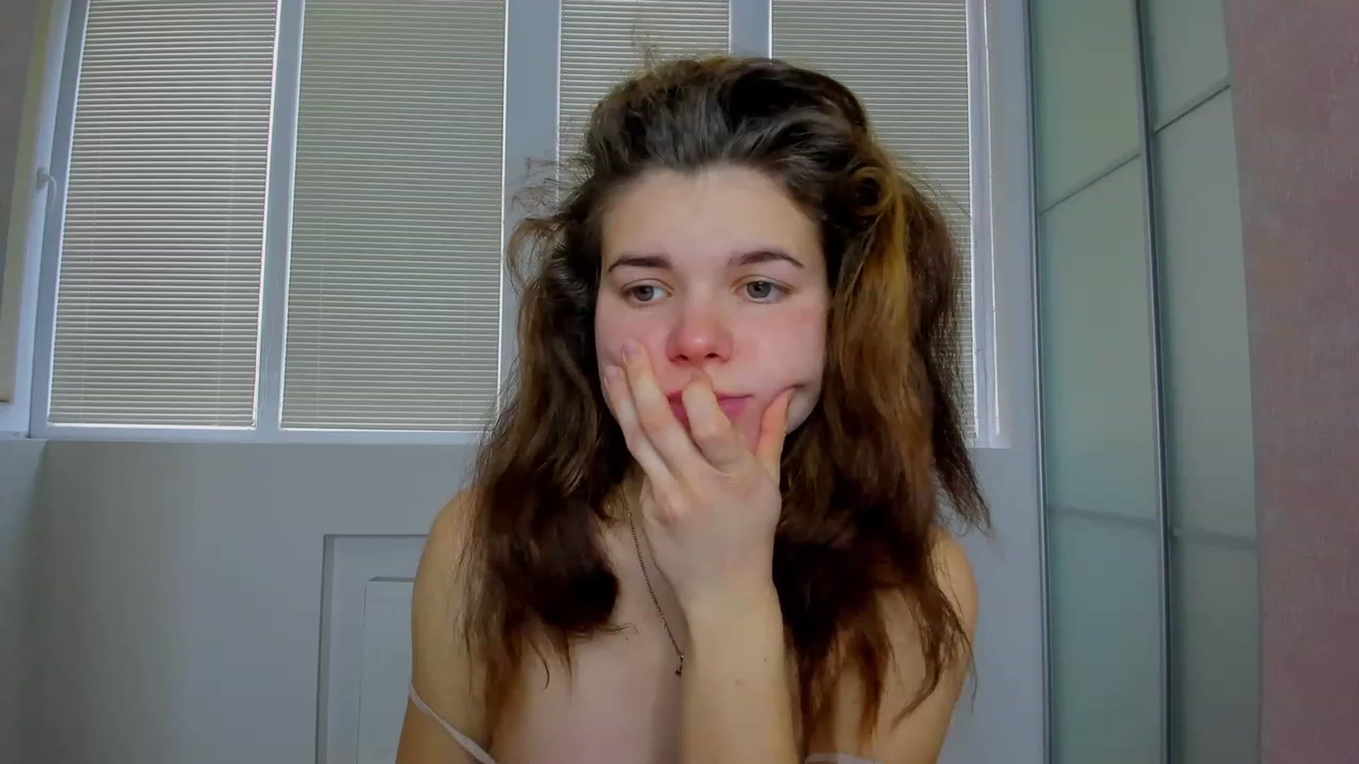 Gallery image thumbnail from MissJeanne's myfreecams stream on, 12/08/2022, 10:57 image 4 of 20